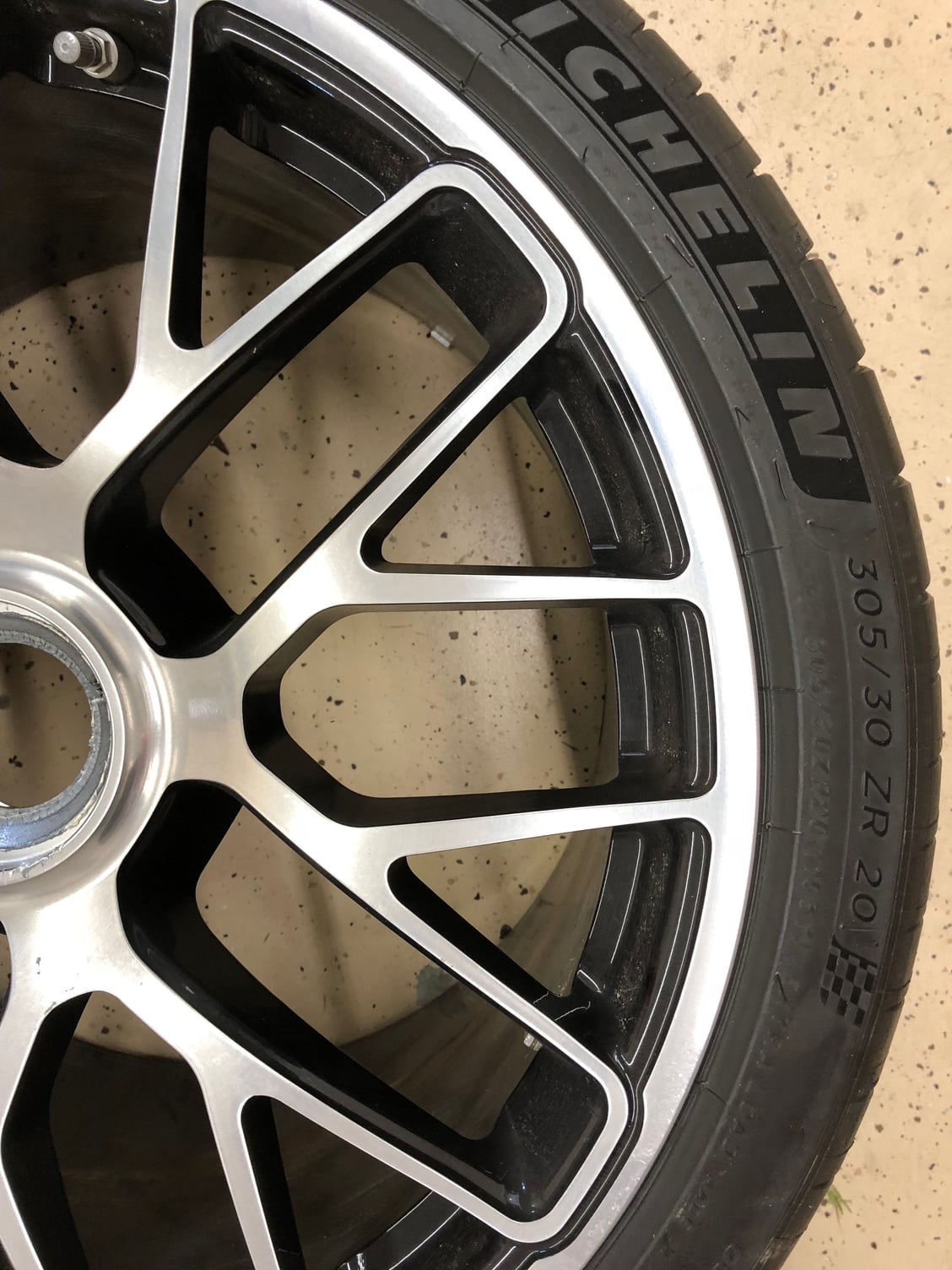 Wheels and Tires/Axles - ***  Porsche 991.1 and .2 Centerlock Center Lock Wheels Turbo S, GTS  *** - Used - 2014 to 2019 Porsche 911 - Monroe, MI 48161, United States