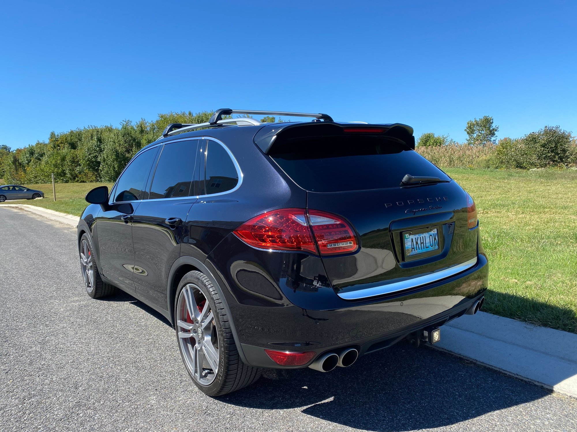 2011 Porsche Cayenne - 2011 Porsche Cayenne Turbo - Used - VIN WP1AC2A27BLA87693 - 160,000 Miles - 8 cyl - 4WD - Automatic - SUV - Black - Stevensville, MD 21666, United States
