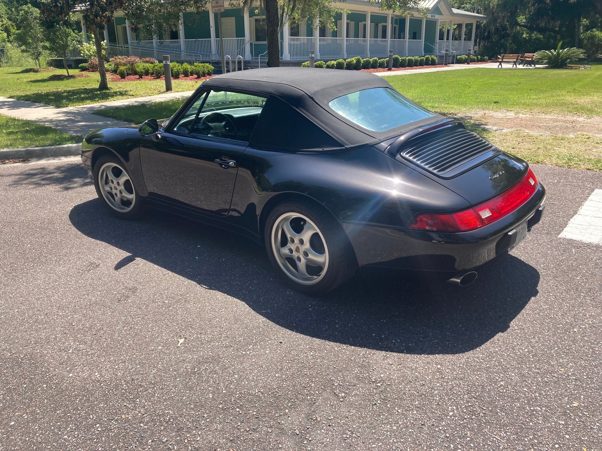 1997 Porsche 911 - 1997 Porsche 993 Cab - Used - VIN WP0CA2997VS341074 - 31,500 Miles - 6 cyl - 2WD - Manual - Convertible - Black - Amelia Island, FL 32034, United States