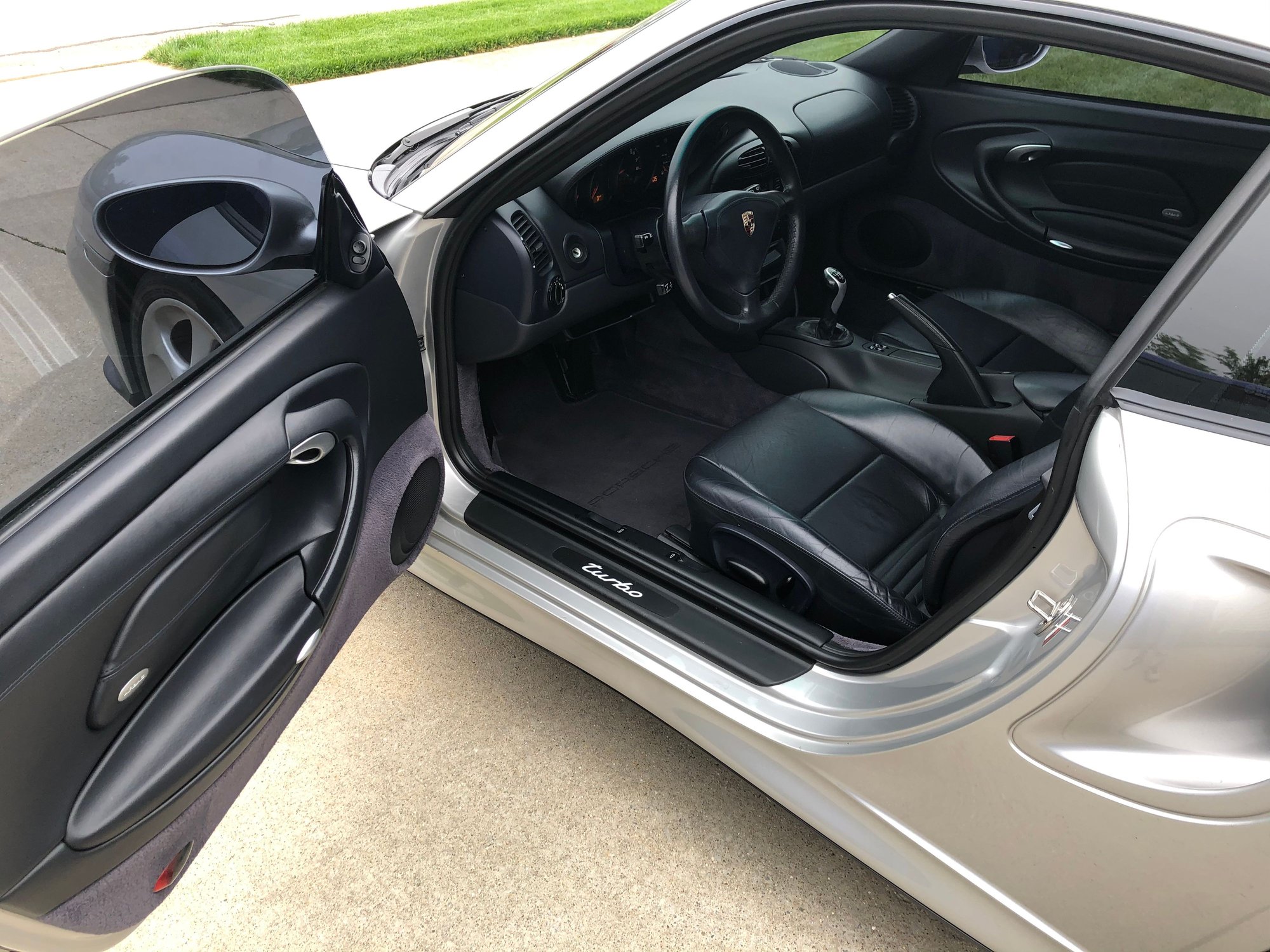 2001 Porsche 911 - 2001 911 Turbo - Manual, Low Miles - Used - VIN WP0AB29911S686387 - 45,870 Miles - 6 cyl - AWD - Manual - Coupe - Silver - Columbus, IN 47203, United States