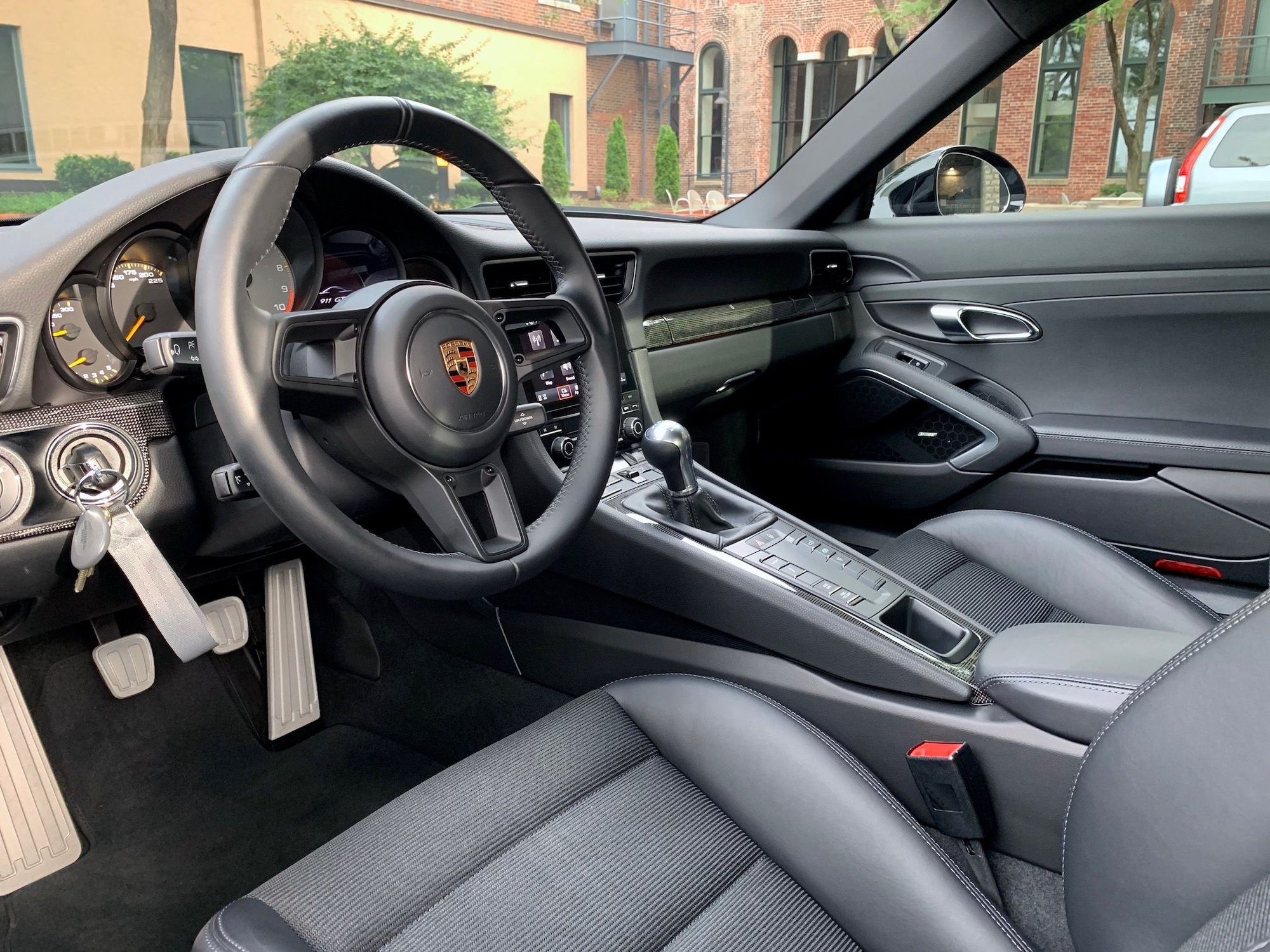 2018 Porsche GT3 - FS: GT3 Touring-Black-Great Spec - Used - VIN WP0AC2A91JS175559 - 3,650 Miles - 6 cyl - 2WD - Manual - Coupe - Black - Kansas City, MO 64108, United States