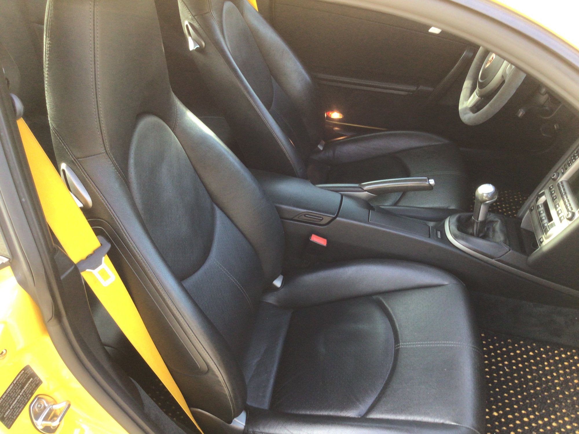 2006 Porsche 911 - 2006 Speed Yellow 997.1 C2 Manual - Used - VIN WP0AA29996S716939 - 40,162 Miles - 6 cyl - 2WD - Manual - Coupe - Yellow - Morgan Hill, CA 95037, United States