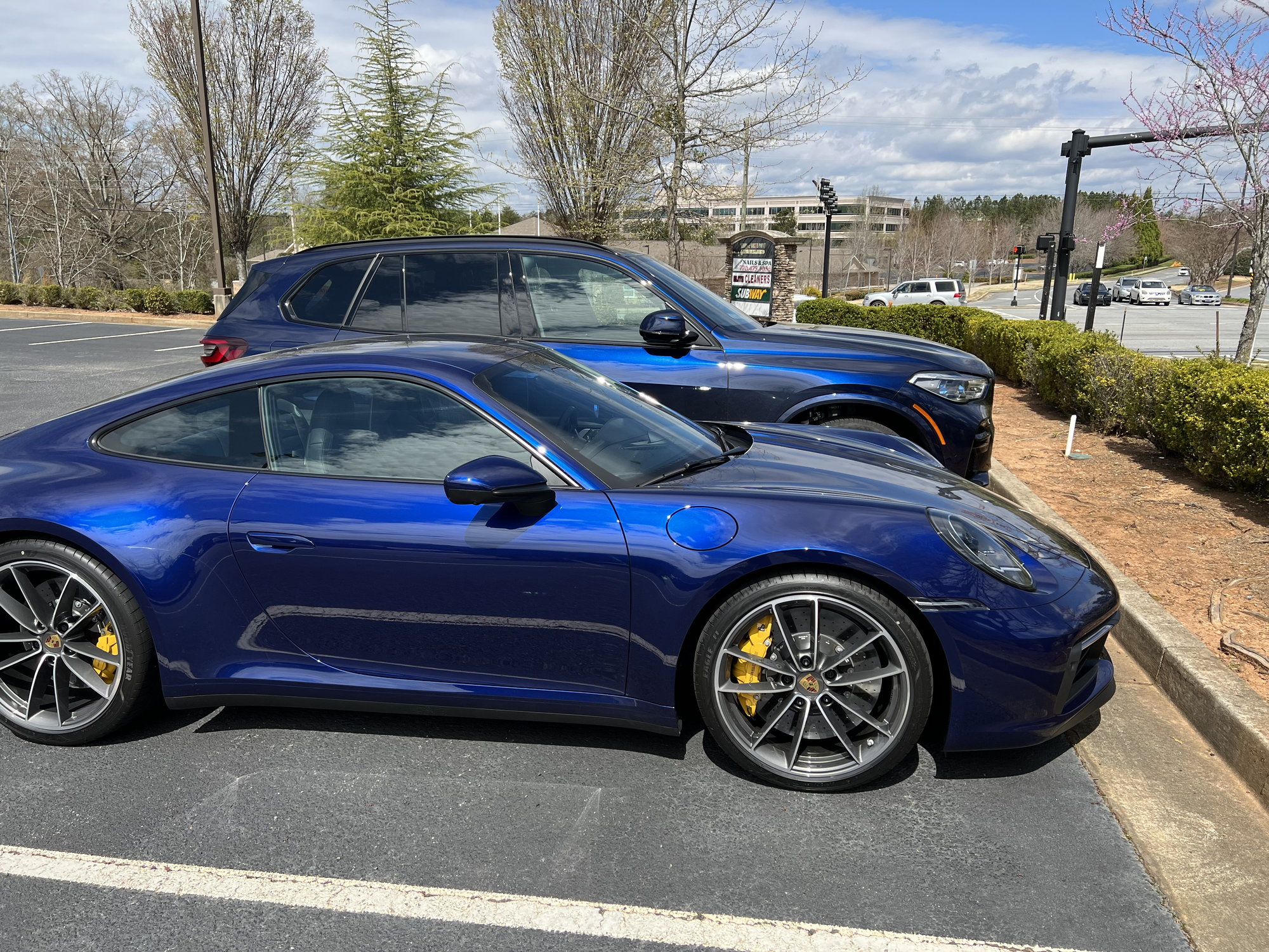 Gentian Blue or Ice Grey  TaycanForum -- Porsche Taycan Owners, News,  Discussions, Forums
