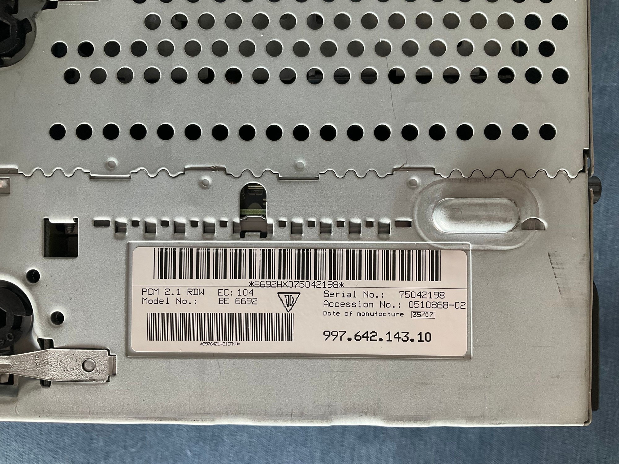 Audio Video/Electronics - 997.1 PCM 2.1 Head Unit and Bose Amp $200 ea - Used - 2005 to 2008 Porsche Carrera - Tucson, AZ 85718, United States