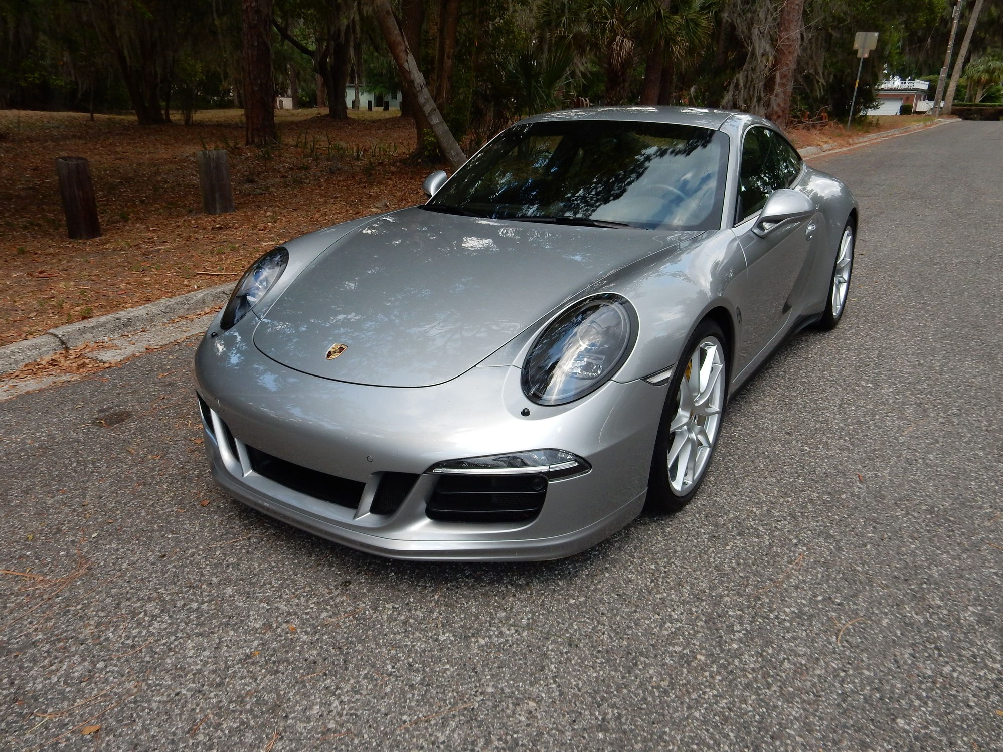 2015 Porsche 911 - 2015 PORSCHE 911 GTS COUPE 7-Speed Manual - Used - VIN WPOAB2A98FS124974 - 6 cyl - 2WD - Manual - Coupe - Silver - Orlando, FL 32803, United States