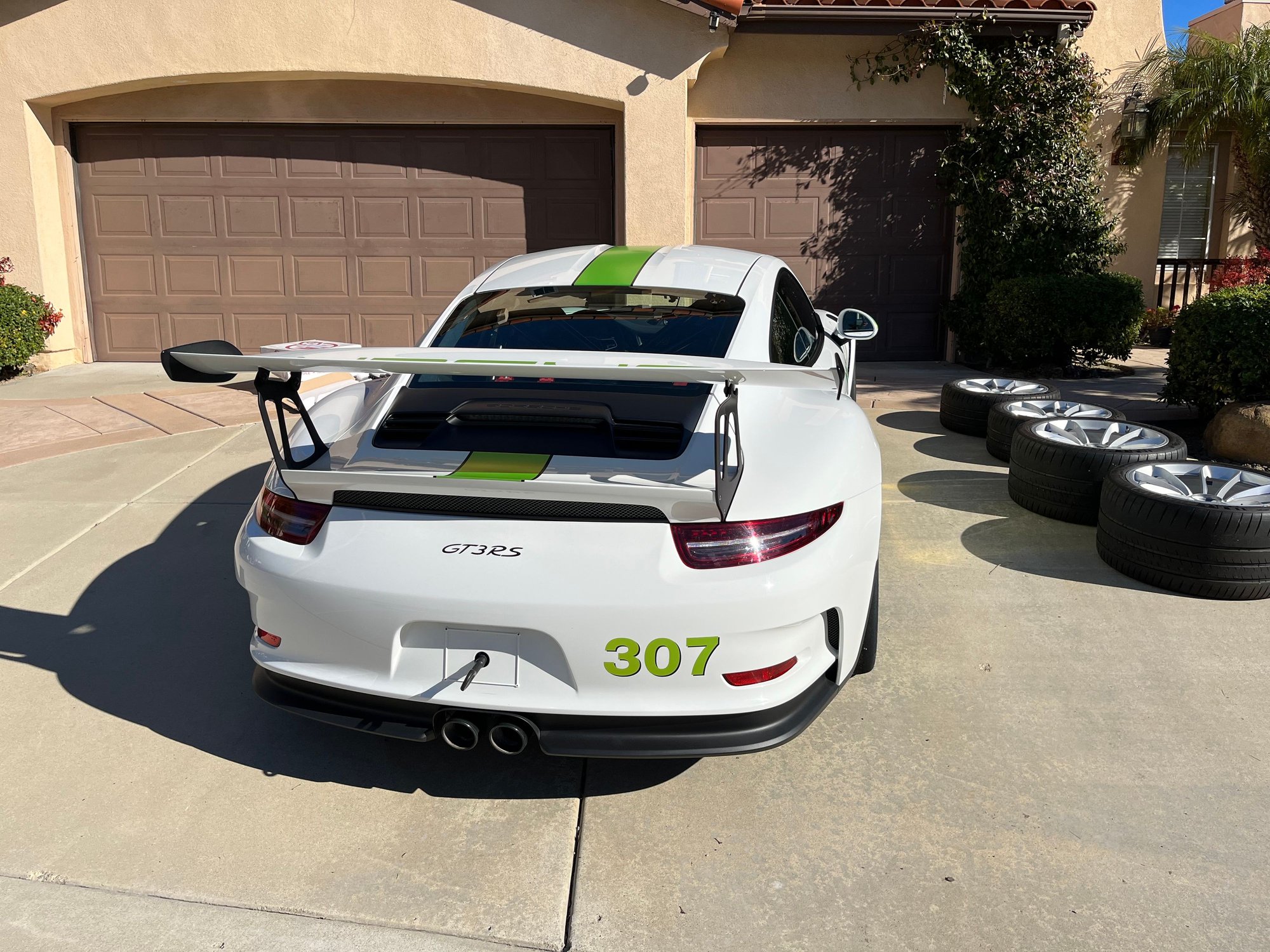 2016 Porsche GT3 - 2016 GT3RS, White - Used - VIN WPOAF2A97GS187201 - 12,005 Miles - 6 cyl - 2WD - Automatic - Coupe - White - Carlsbad, CA 92009, United States