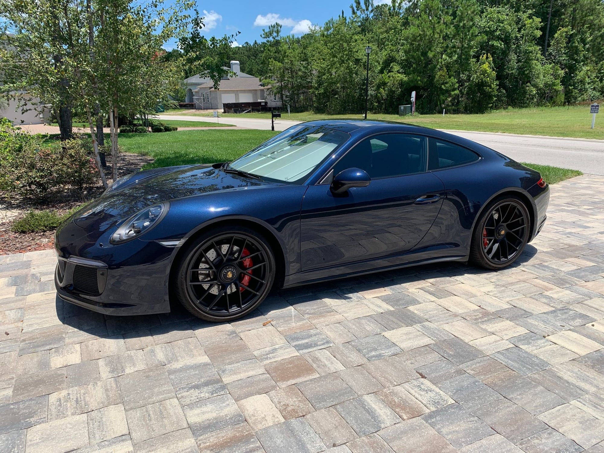 2017 Porsche 911 - 2017 Porsche Carrera 911 GTS - Used - VIN WP0AB2A9XHS124686 - 7,700 Miles - 6 cyl - 2WD - Automatic - Coupe - Blue - St Johns, FL 32259, United States