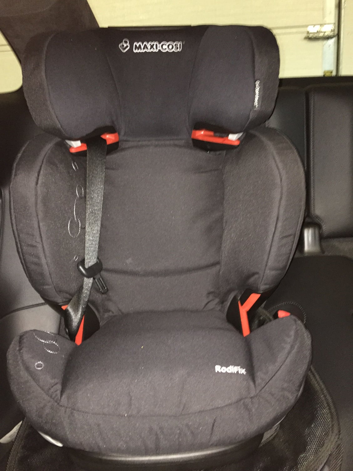 Child Carseat That Fits 991s Coupe Rear Seat - Page 3 - Rennlist ...