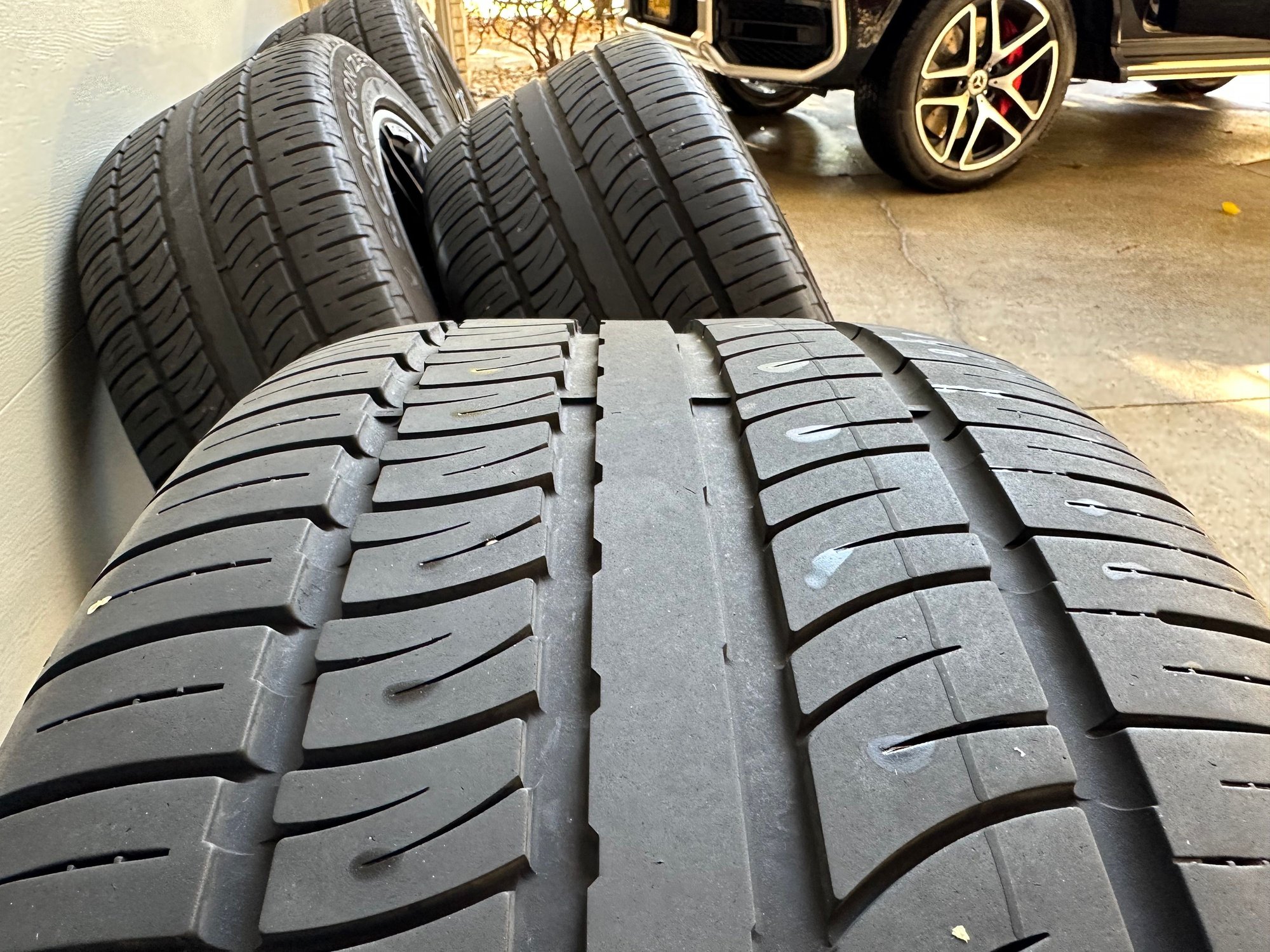 Wheels and Tires/Axles - 22 inch Mercedes-Benz G63 AMG Wheels & Tires - Used - 2020 to 2023 Mercedes-Benz G63 AMG - Madison, WI 53705, United States