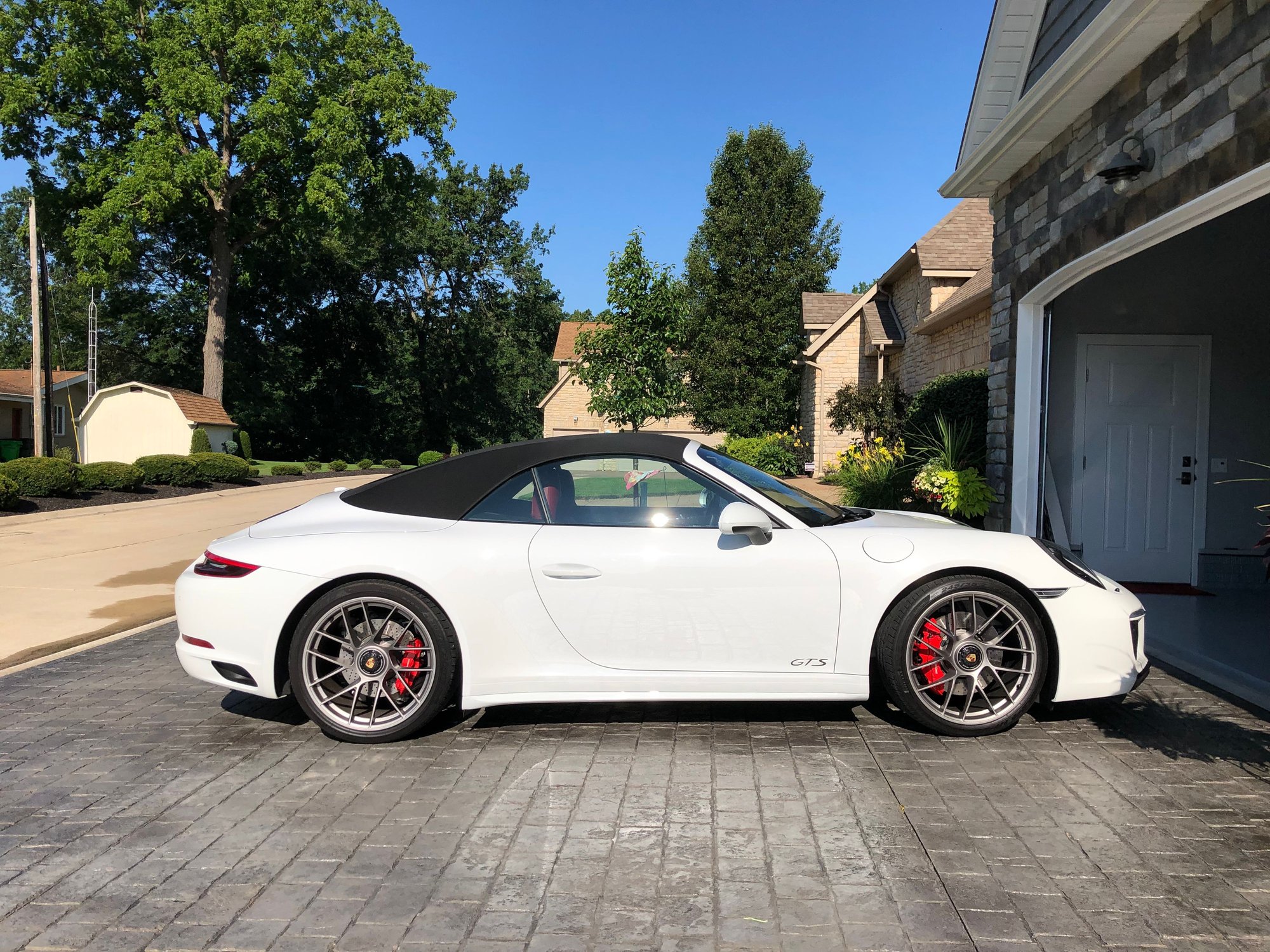 2018 Porsche 911 - 2018 911 GTS Cab CPO - Used - VIN WP0CB2A91JS147885 - 19,800 Miles - 6 cyl - 2WD - Automatic - Convertible - White - Akron, OH 44319, United States