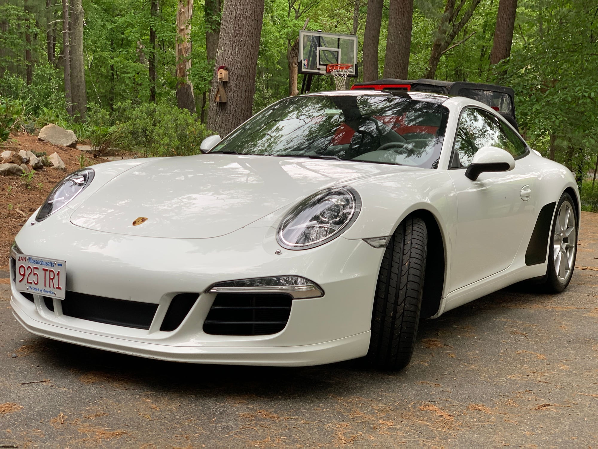 2013 Porsche 911 - 2013 911 C2S Manual, White w/Sport Kit Too! All New Rubber! WITH PICS NOW!!! - Used - VIN WPOAB2A96DS123240 - 24,000 Miles - 6 cyl - 2WD - Manual - Coupe - White - Concord, MA 01742, United States