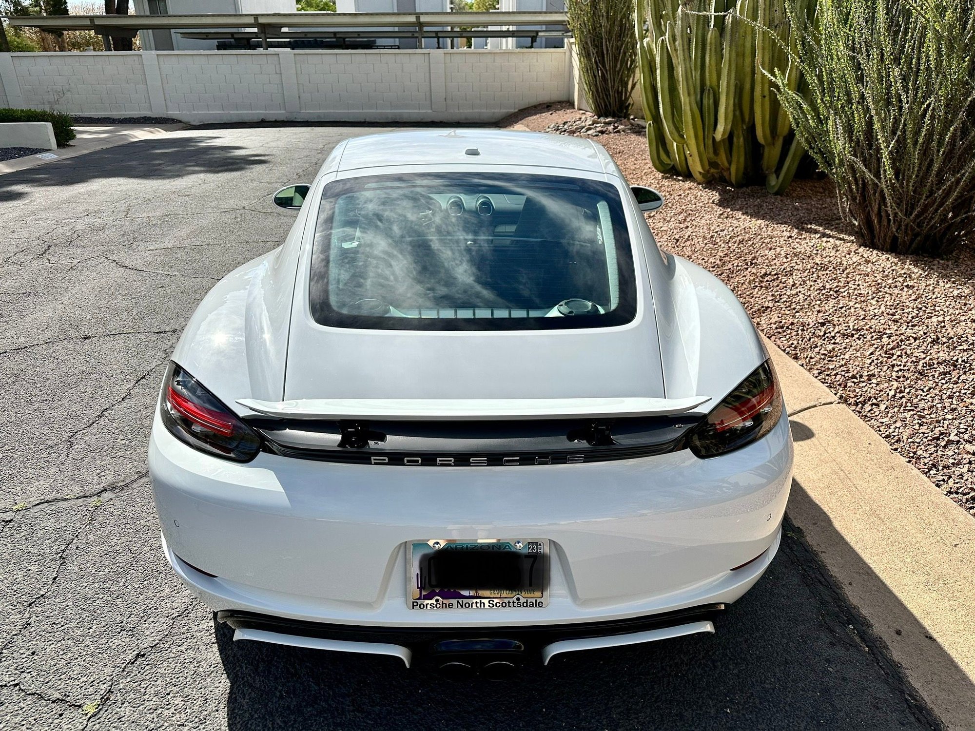 2019 Porsche 718 Cayman - 2019 718 Cayman 7K Miles, Awesome spec including black/chalk FULL leather int - Used - VIN WP0AA2A82KS260781 - 7,008 Miles - 4 cyl - 2WD - Automatic - Coupe - White - Scottsdale, AZ 85251, United States