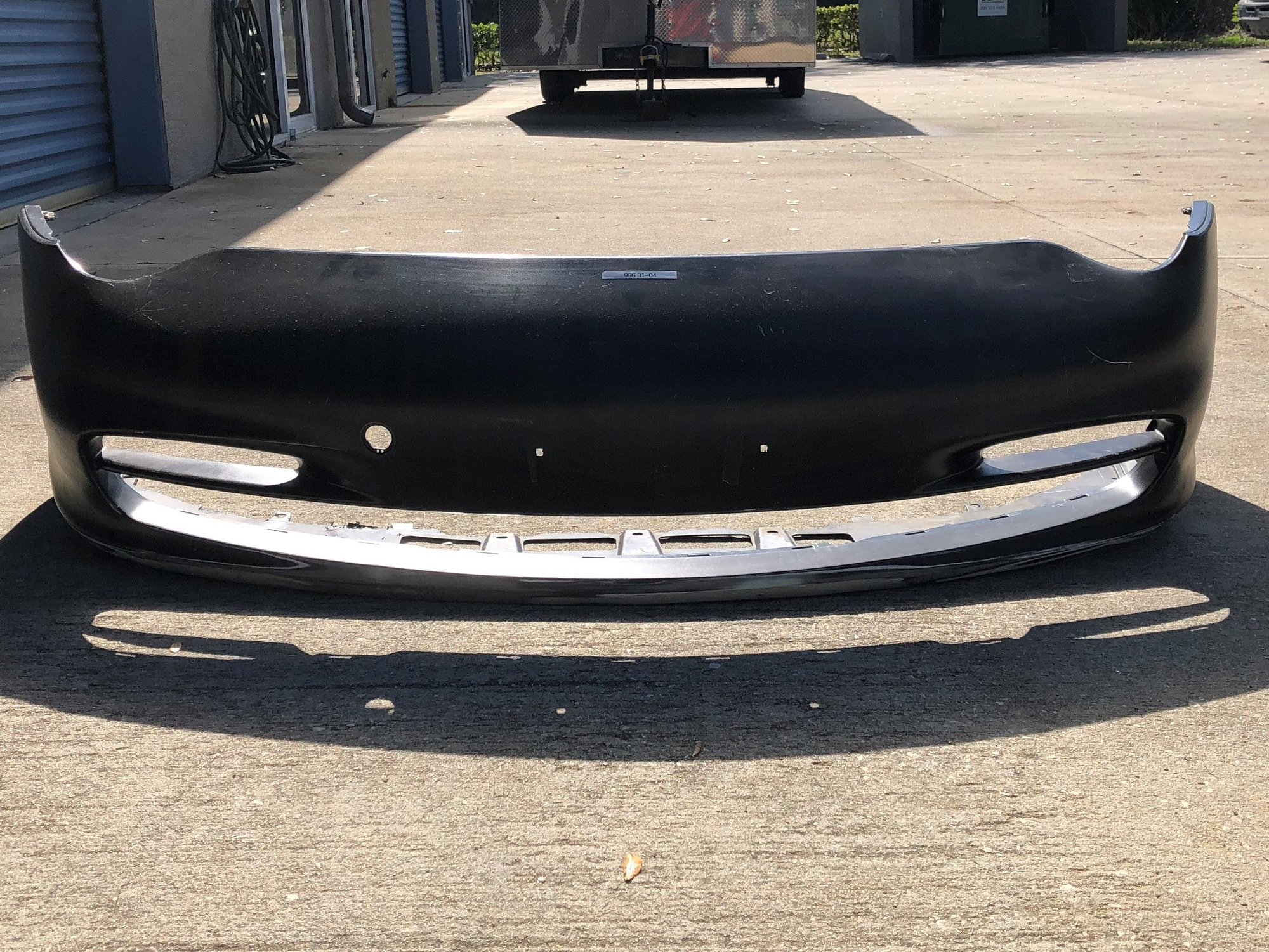 Exterior Body Parts - FREE 2002 thru 2004 996 front bumper cover PN 996.505.311.06. - Used - 2002 to 2004 Porsche 911 - Vero Beach, FL 32962, United States