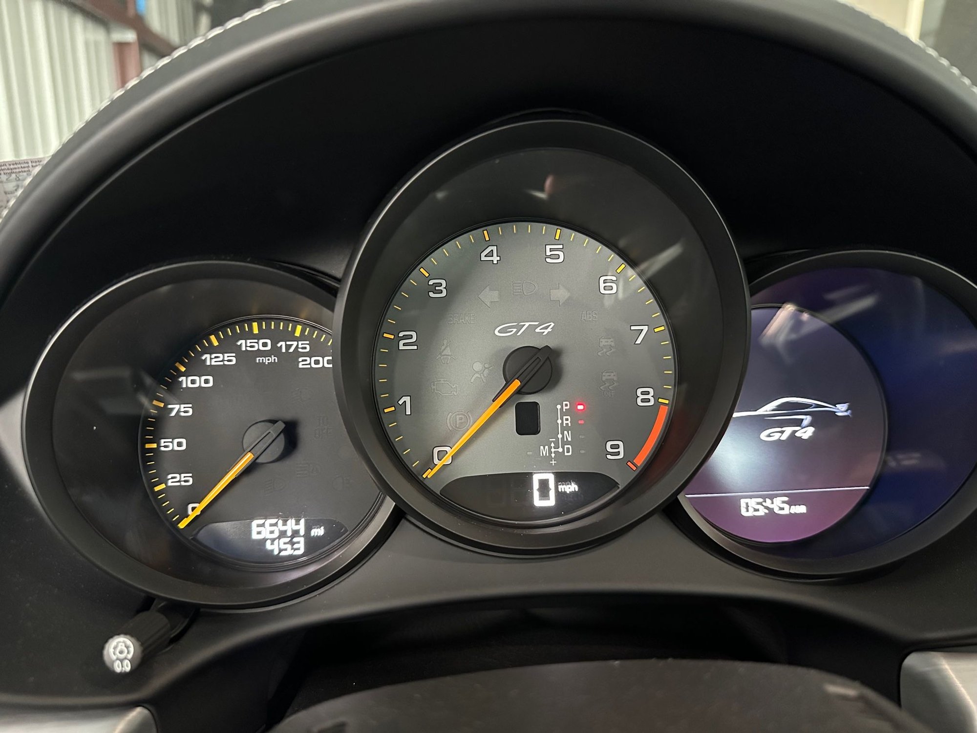 2021 Porsche 718 - 2021 Porsche GT4 For Sale - Used - VIN wpoac2a83mk289350 - 6,500 Miles - 6 cyl - 2WD - Automatic - Coupe - White - Virginia Beach, VA 23451, United States
