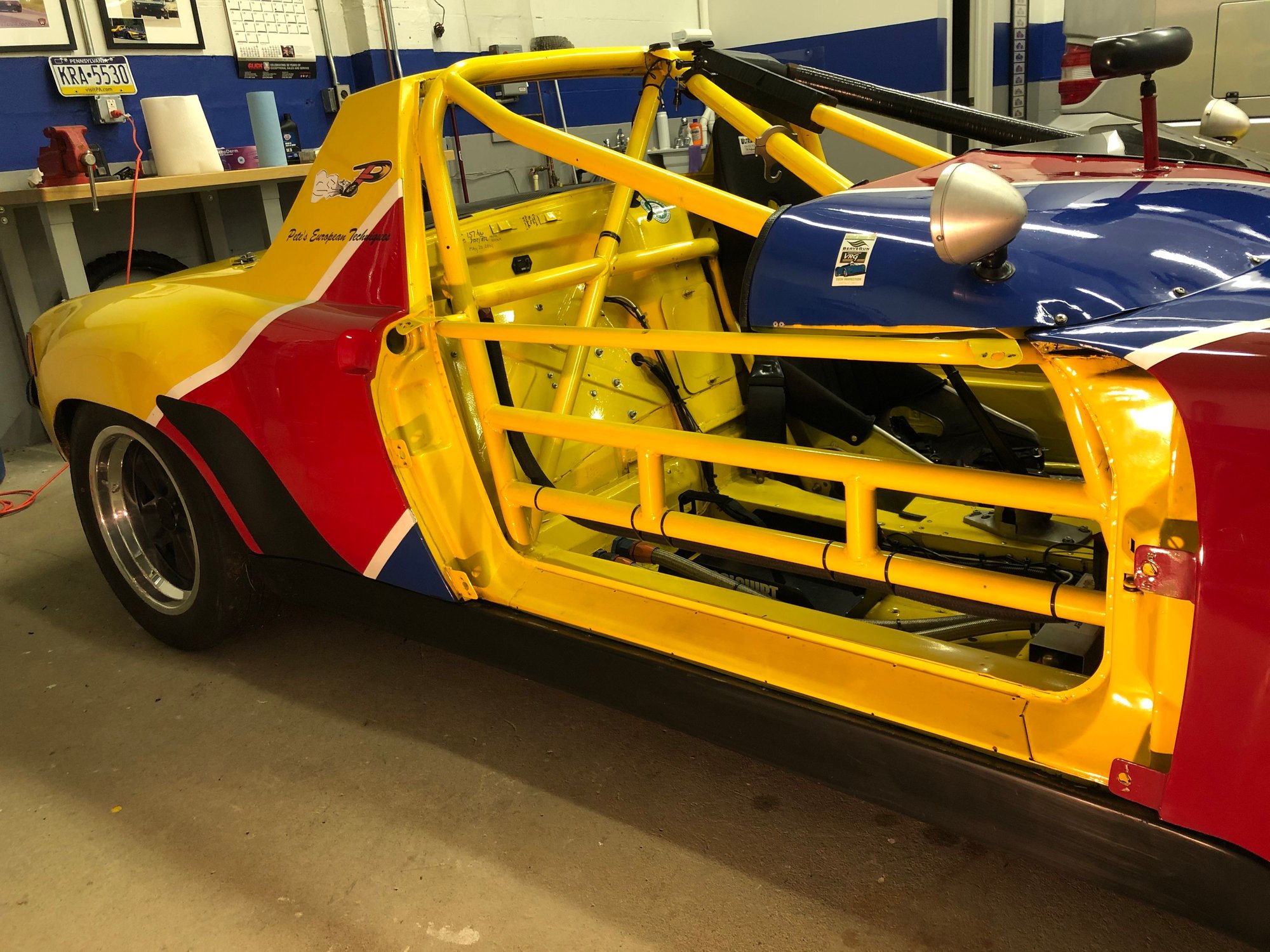 1972 Porsche 914 - 1972 914-6 GT Roadster Vintage Race Car - Used - VIN 4752905999 - 6 cyl - 2WD - Manual - Convertible - Yellow - Pittsburgh, PA 15228, United States