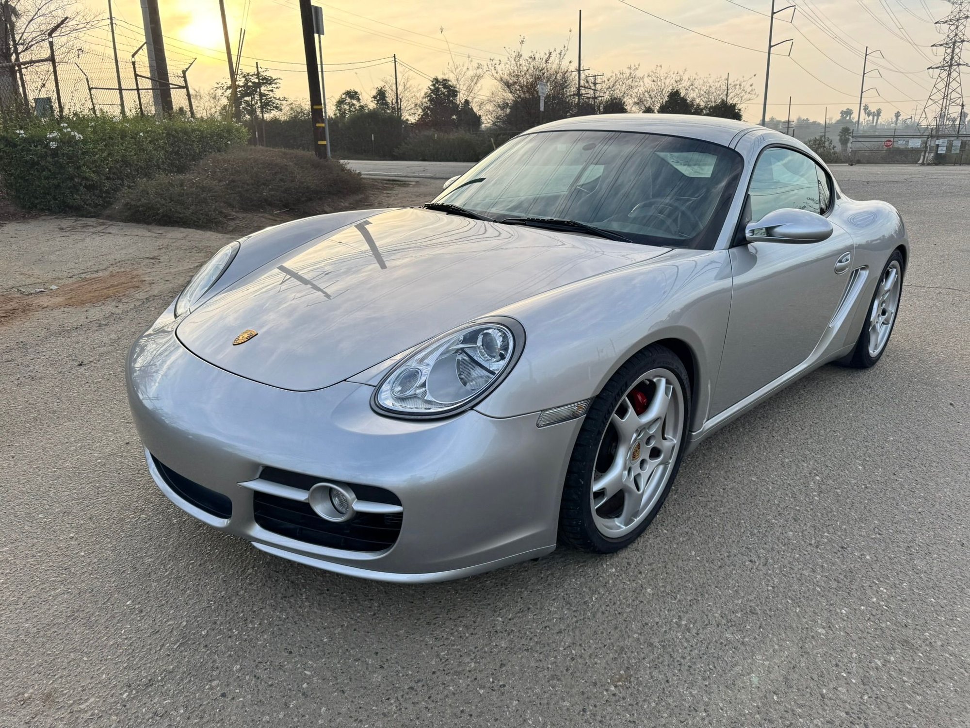 2008 Porsche Cayman - 2008 Cayman S 6spd - Used - VIN WP0AB29898U782421 - 6 cyl - 2WD - Manual - Coupe - Silver - Los Angeles, CA 90008, United States