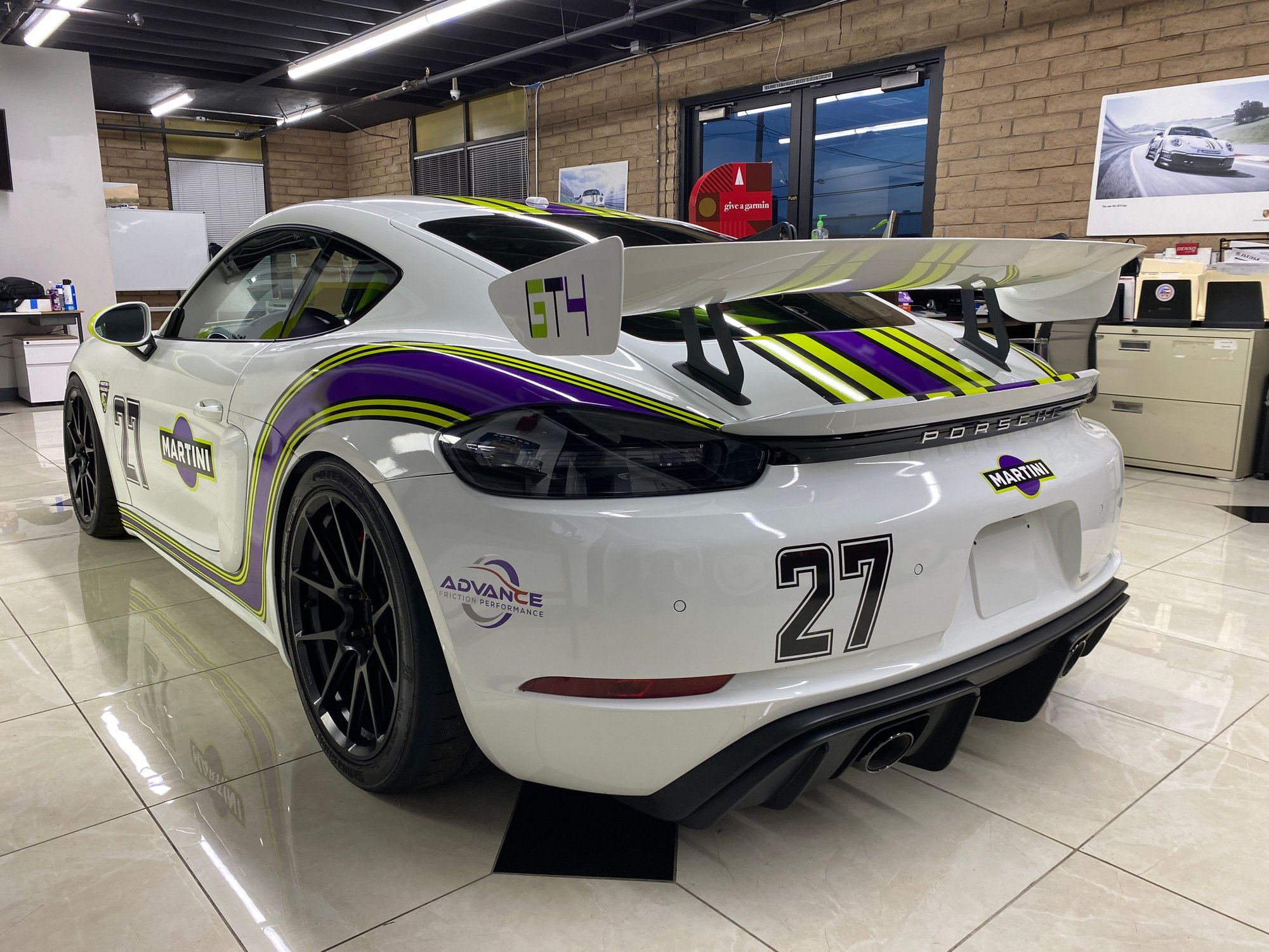 2020 Porsche 718 Cayman - 2020 PORSCHE 718 GT4 MANUAL | 1 OWNER | CLEAN TITLE - Used - VIN WP0AC2A86LK289177 - 11,584 Miles - 6 cyl - 2WD - Manual - Coupe - White - Hayward, CA 94545, United States