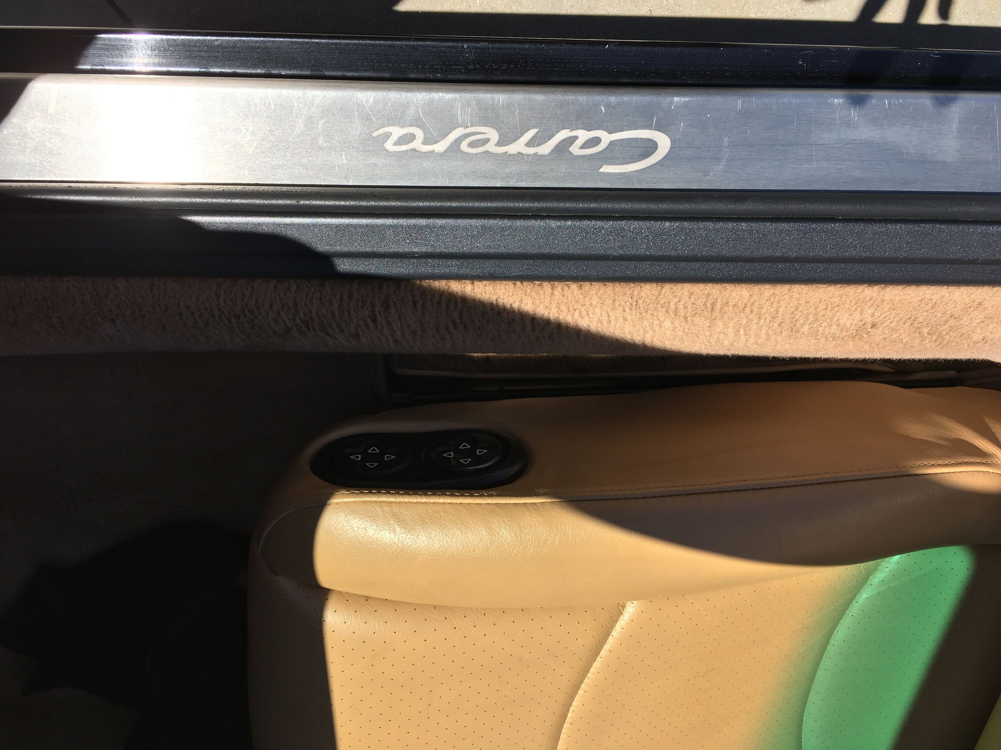 1998 Porsche 911 - 1998 Carrera Cabriolet C2 - Used - VIN WPOCA2992WS340965 - 6 cyl - 2WD - Manual - Convertible - Black - Huntington Beach, CA 92646, United States