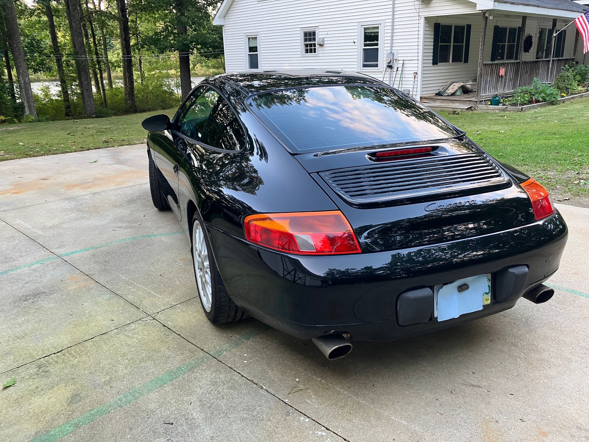 1999 Porsche 911 - 1999 Porsche 911/996 6spd - Used - VIN WP0AA2993XS623061 - 6 cyl - 2WD - Manual - Coupe - Black - Concord, NH 03301, United States