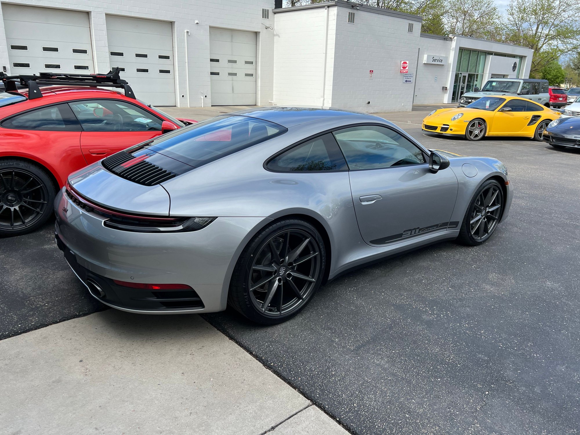 2023 Porsche 911 - 2023 Porsche 911 Carrera t - Used - VIN WP0AA2A96PS205802 - 480 Miles - 6 cyl - 2WD - Manual - Coupe - Silver - Colorado Springs, CO 80921, United States