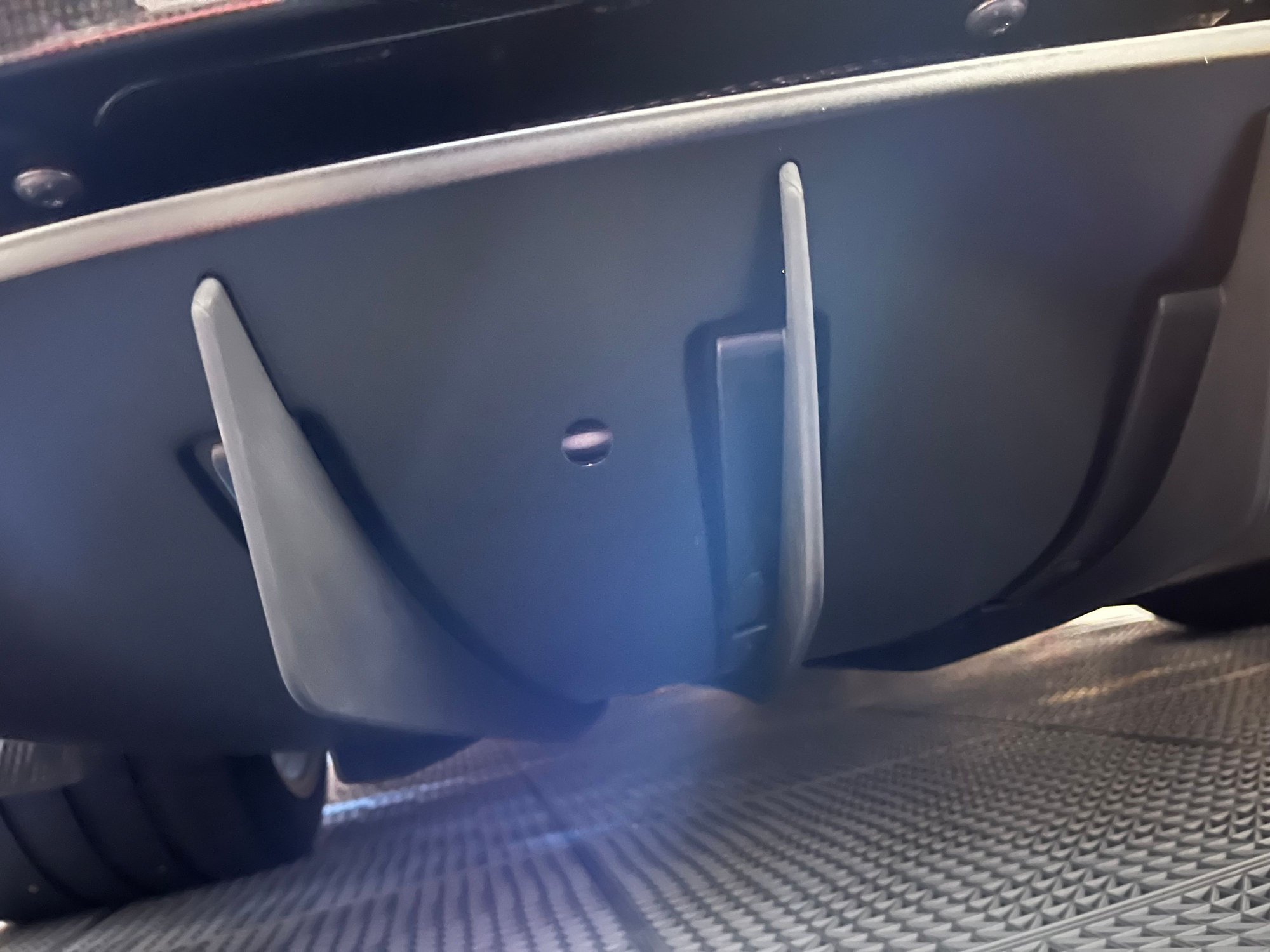 Exterior Body Parts - 992.1 2024 Porsche OEM GT3 Rear Underbody Diffuser - Used - 2022 to 2024 Porsche GT3 - Encinitas, CA 92024, United States