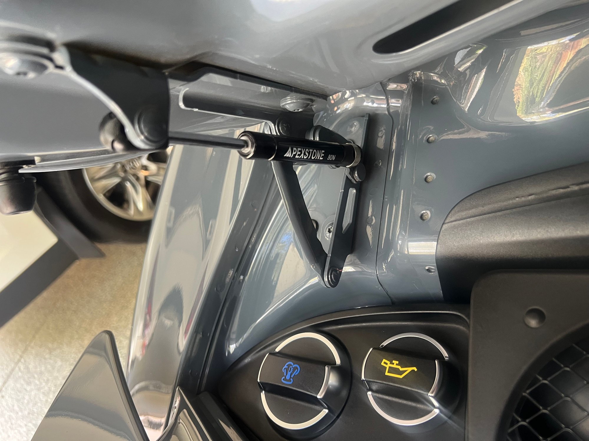 Installed in a few seconds......