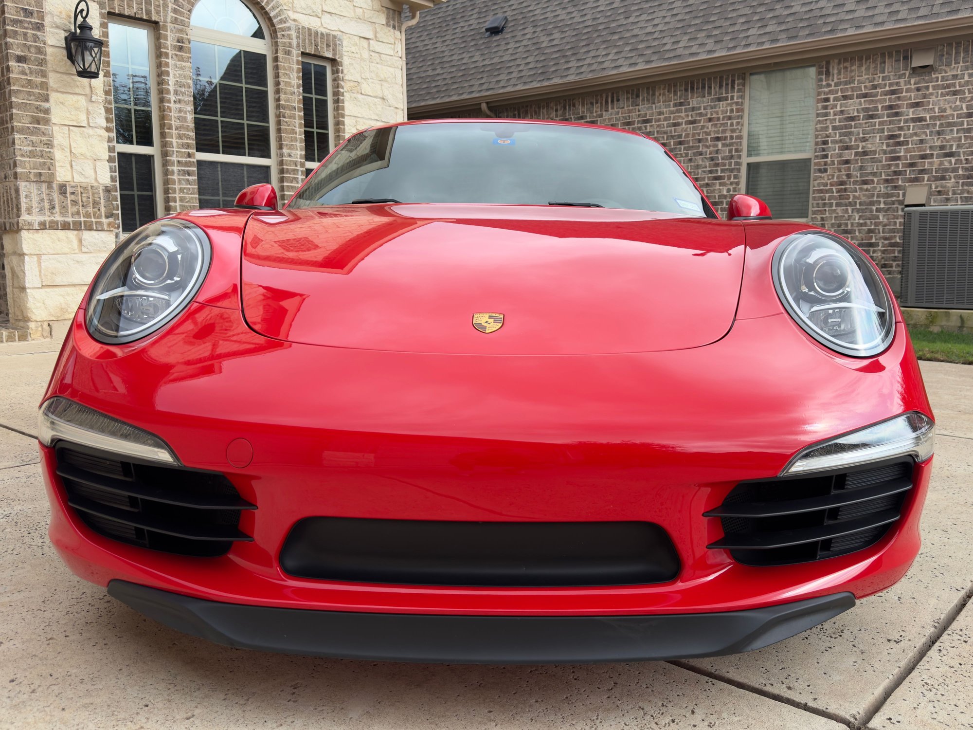 2013 Porsche 911 - 2013 Porsche 911 Carrera - Used - VIN WP0AA2A91DS107062 - 72,000 Miles - 6 cyl - 2WD - Automatic - Coupe - Red - Dallas-Fort Worth, TX 75001, United States