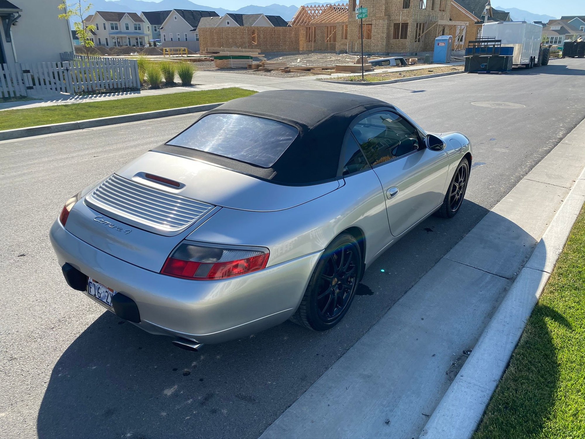 1999 Porsche 911 - 1999 Porsche 911 C4 Cabriolet Tiptronic - Used - VIN WP0CA2999XS654744 - 101,338 Miles - 6 cyl - 4WD - Automatic - Convertible - Silver - South Jordan, UT 84009, United States