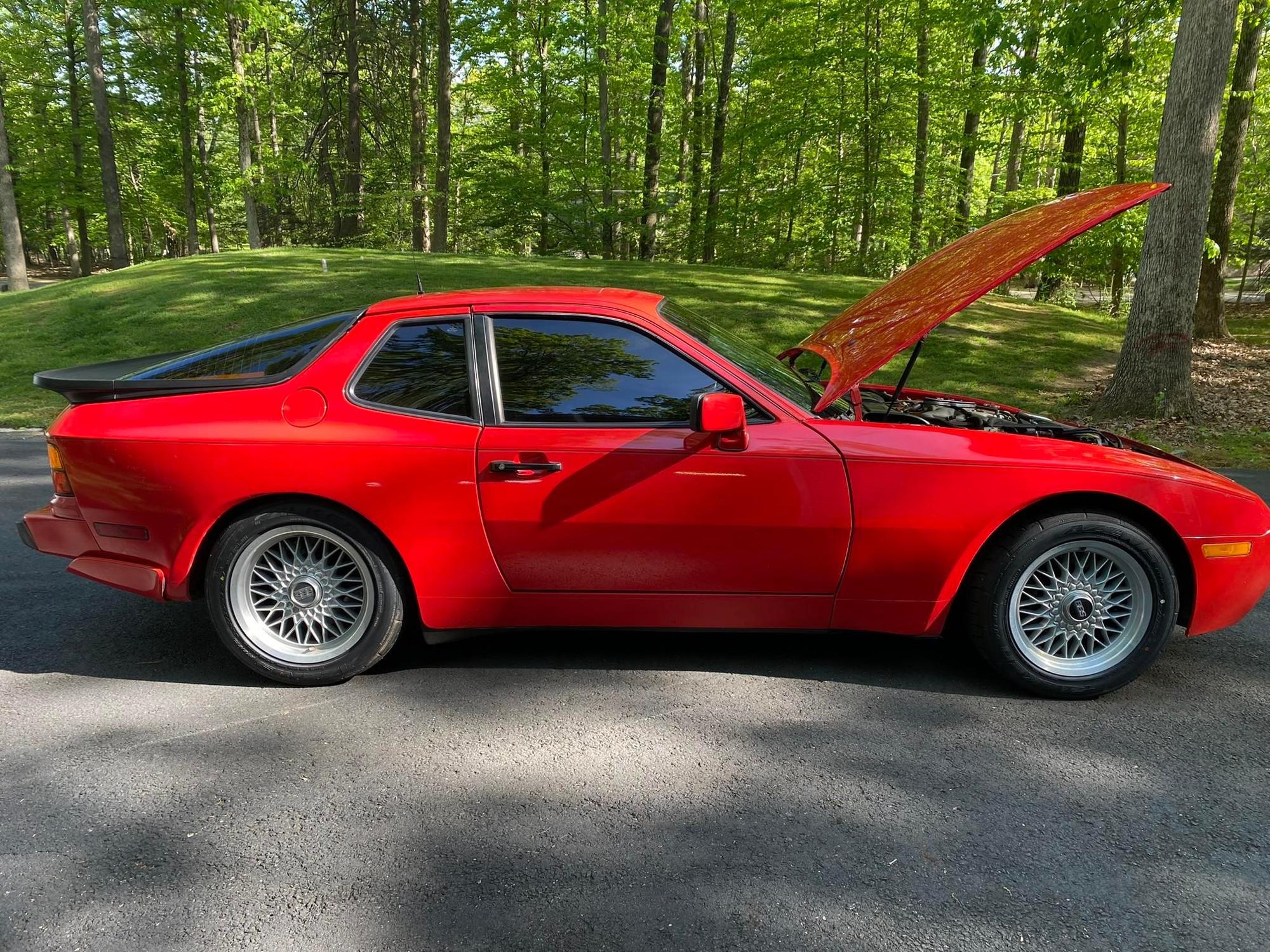 1986 Porsche 944 - Complete unmolested stock 944 Turbo - Used - VIN WP0AA0951GN157324 - 4 cyl - 2WD - Manual - Hatchback - Red - East Stroudsburg, PA 18301, United States