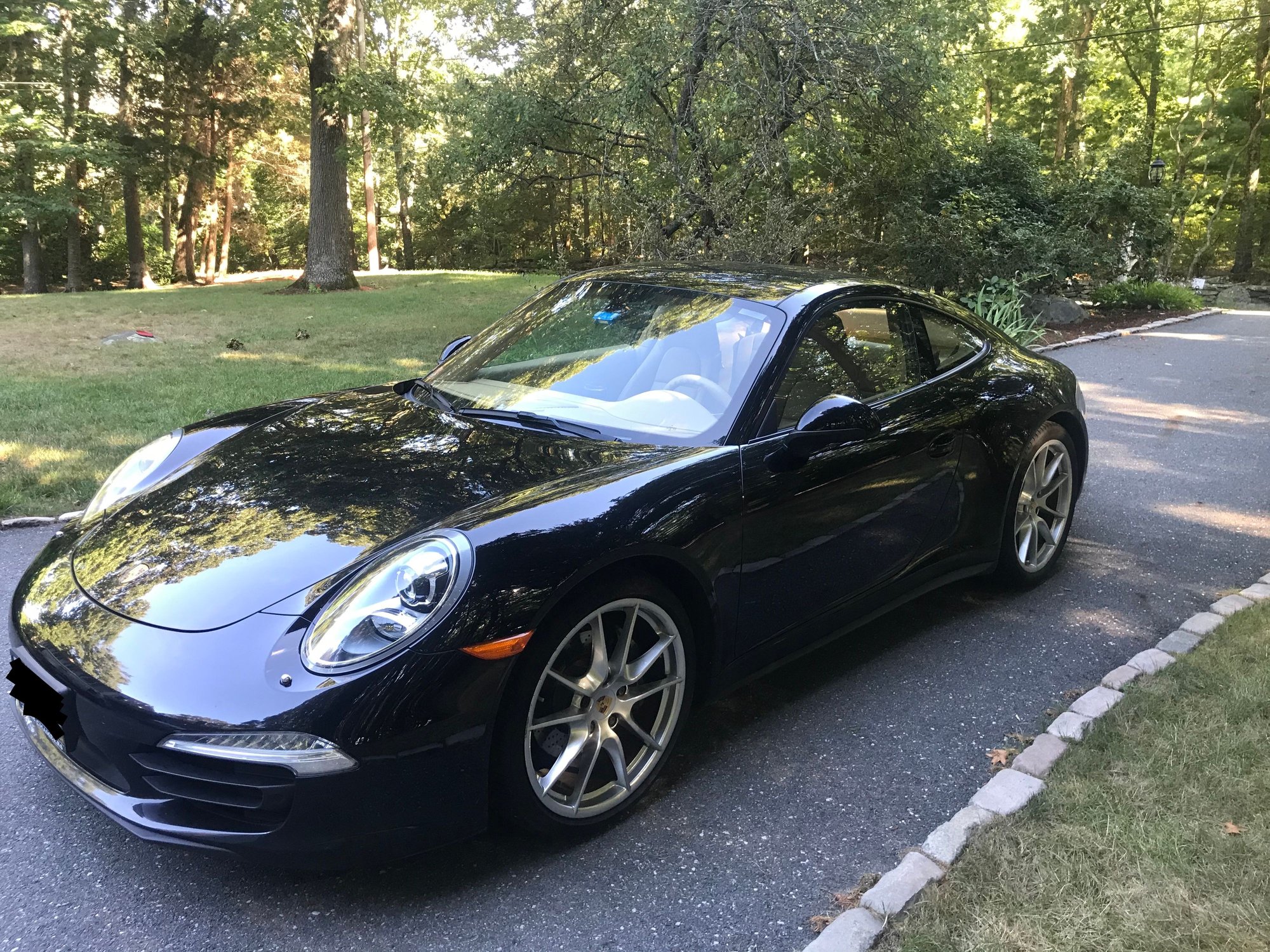 2016 Porsche 911 - 2016 Porsche Carrera 4 (C4) - Used - VIN WP0AA2A96GS106381 - 33,300 Miles - 6 cyl - AWD - Manual - Coupe - Black - North Kingstown, RI 02852, United States