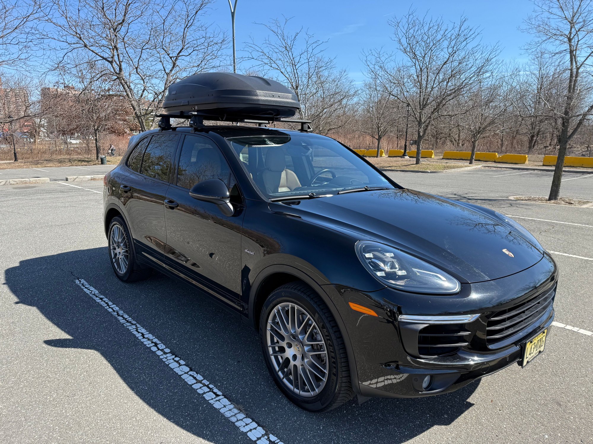 2015 Porsche Cayenne - 2015 Porsche Cayenne Diesel – Premium Package Plus - Used - VIN WP1AF2A26FLA33198 - 87,000 Miles - 6 cyl - 4WD - Automatic - SUV - Black - Atlantic Highlands, NJ 07716, United States