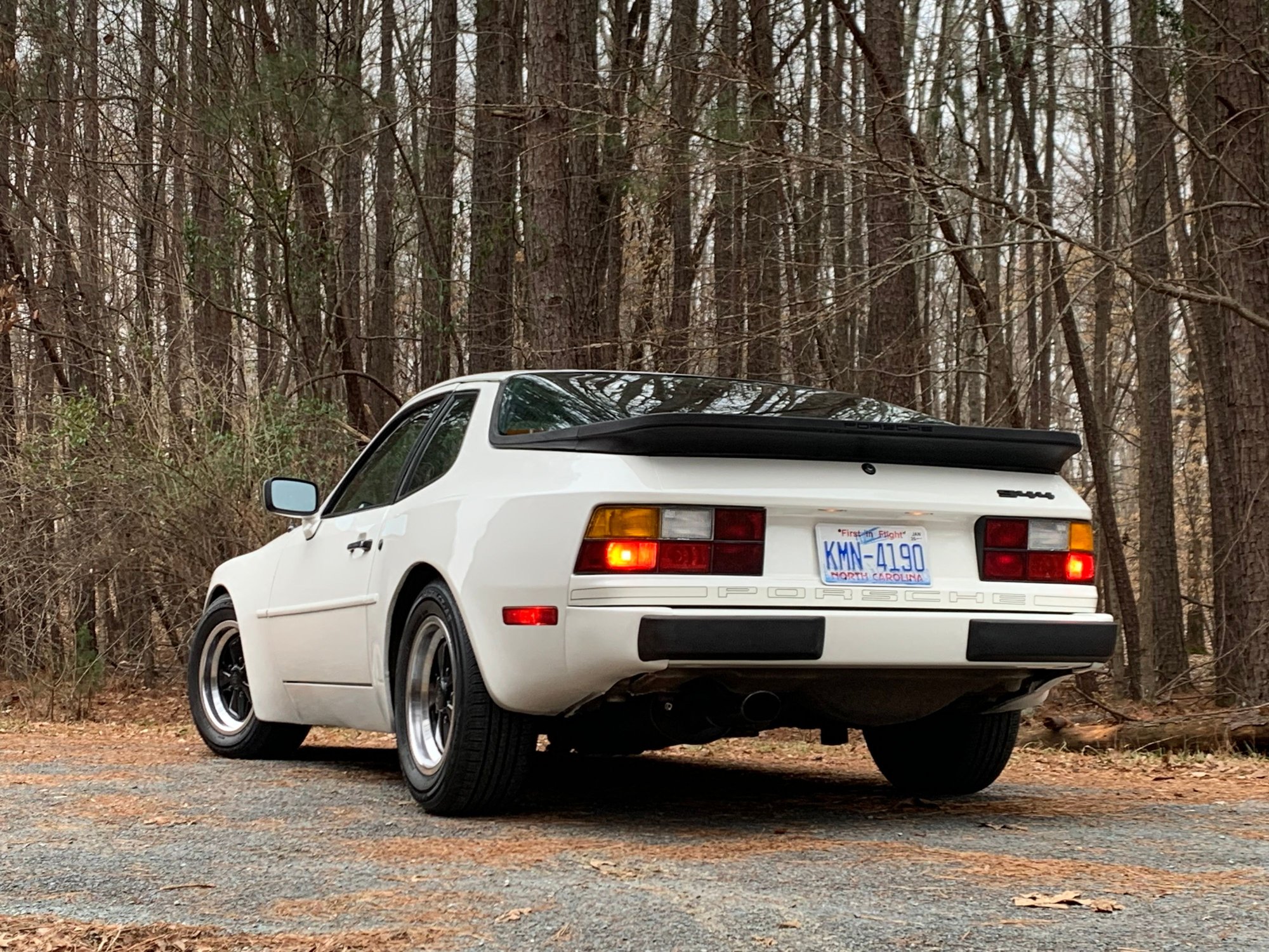 1984 Porsche 944 - Extremely clean early 944 - Used - VIN WP0AA0949EN455771 - 112,600 Miles - 4 cyl - 2WD - Manual - Coupe - White - Wesley Chapel, NC 28110, United States
