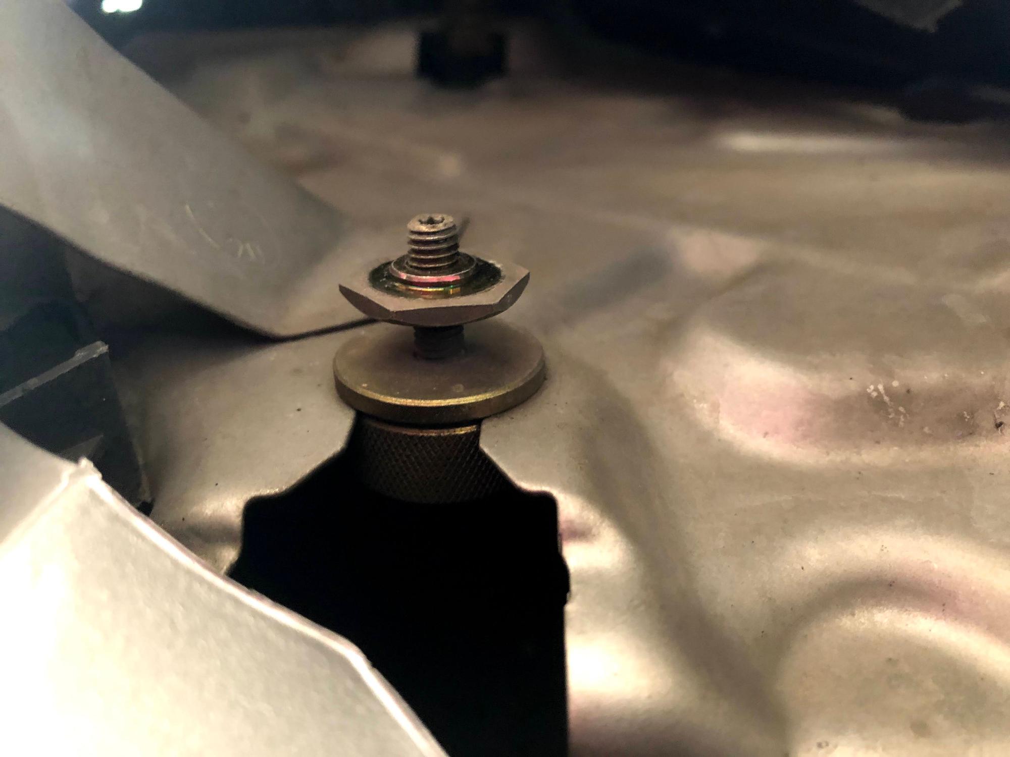 Headlight Bracket Adjustment Rennlist Porsche Discussion Forums