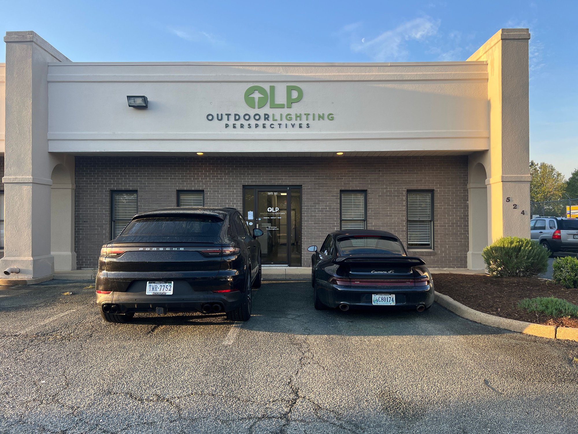 This is the only pic I can find of the Cayenne.  Poor thing, I need to be better about taking pics so she doesnt feel unloved.  