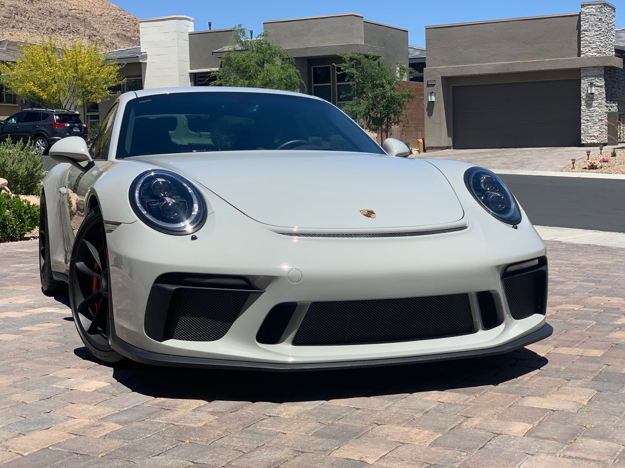 2018 Porsche GT3 -  - Used - VIN WP0AC2A9XJS176032 - 9,988 Miles - 6 cyl - 2WD - Manual - Coupe - Gray - Las Vegas, NV 89109, United States