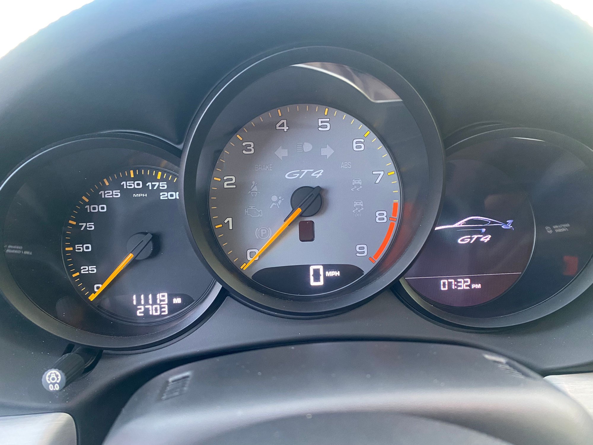 2016 Porsche Cayman GT4 - FS: 2016 GT4 - Used - VIN wp0ac2a81gk192197 - 11,119 Miles - 6 cyl - 2WD - Manual - Coupe - Red - Las Vegas, NV 89106, United States