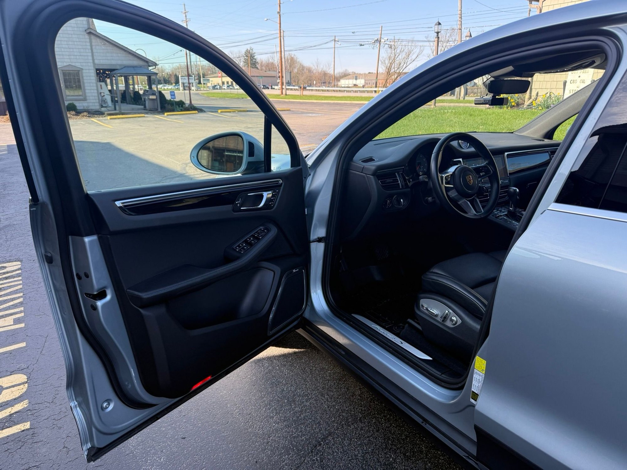2020 Porsche Macan - 2020 Macan S (CPO) Low Miles - Used - VIN WP1AB2A56LLB36753 - 25,230 Miles - 6 cyl - AWD - Automatic - SUV - Silver - Akron, OH 44333, United States