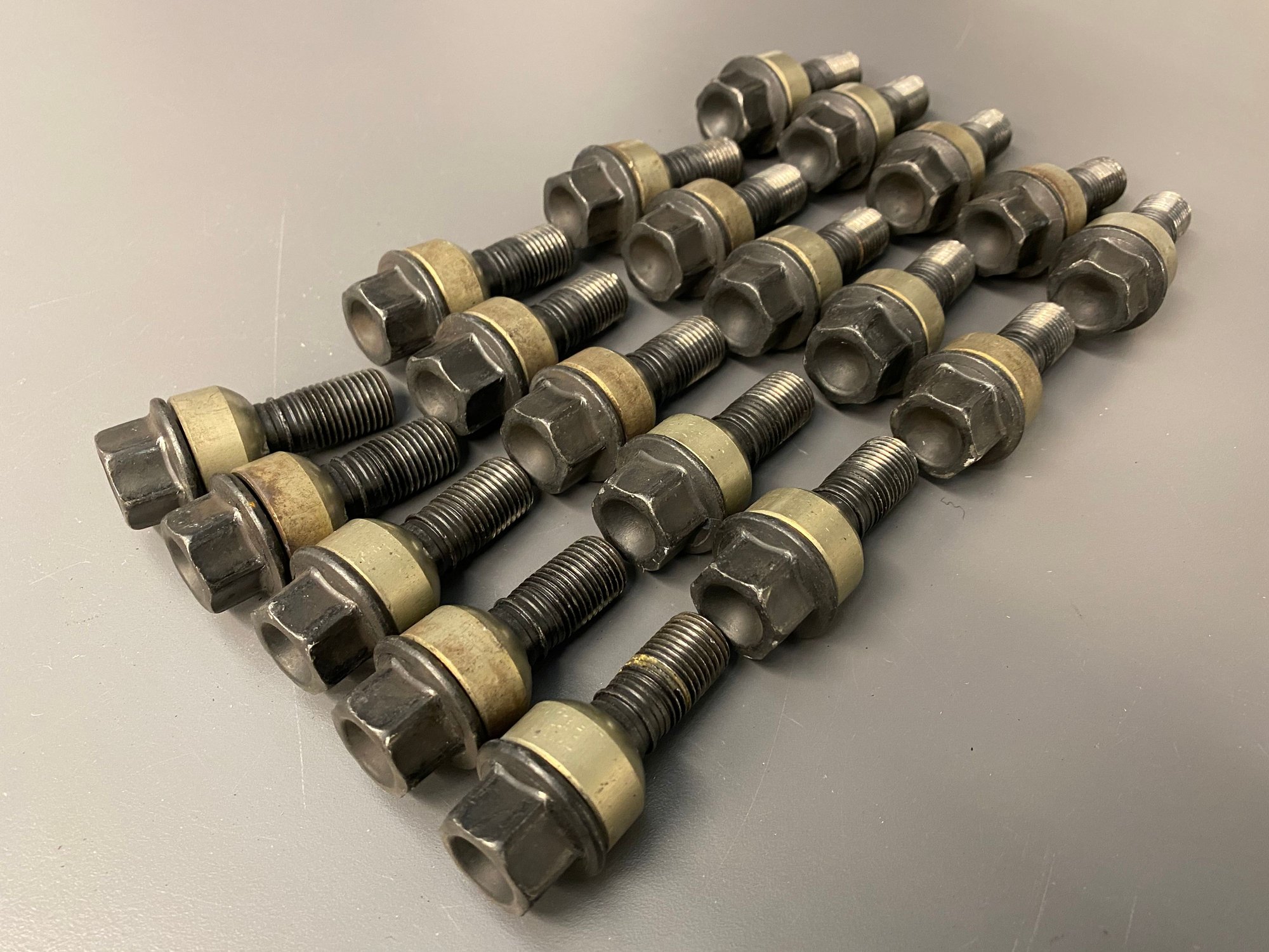 Set of Twenty Black Porsche Lug Bolts 911, Cayman, Boxster, Panamera Rennlist Porsche