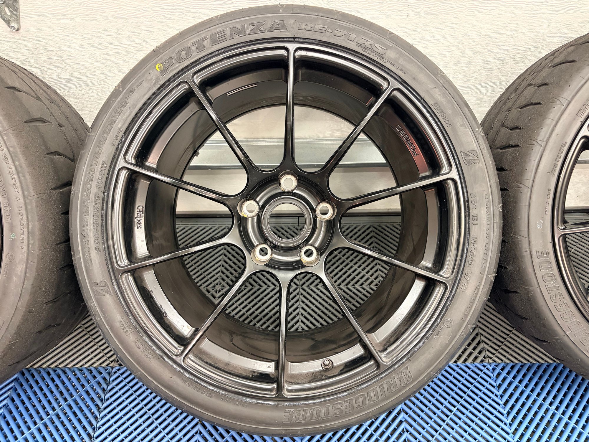 Wheels and Tires/Axles - Apex SM-10RS with RE71RS + TPMS for GT4/ Spyder - Used - All Years  All Models - Mountain View, CA 94043, United States