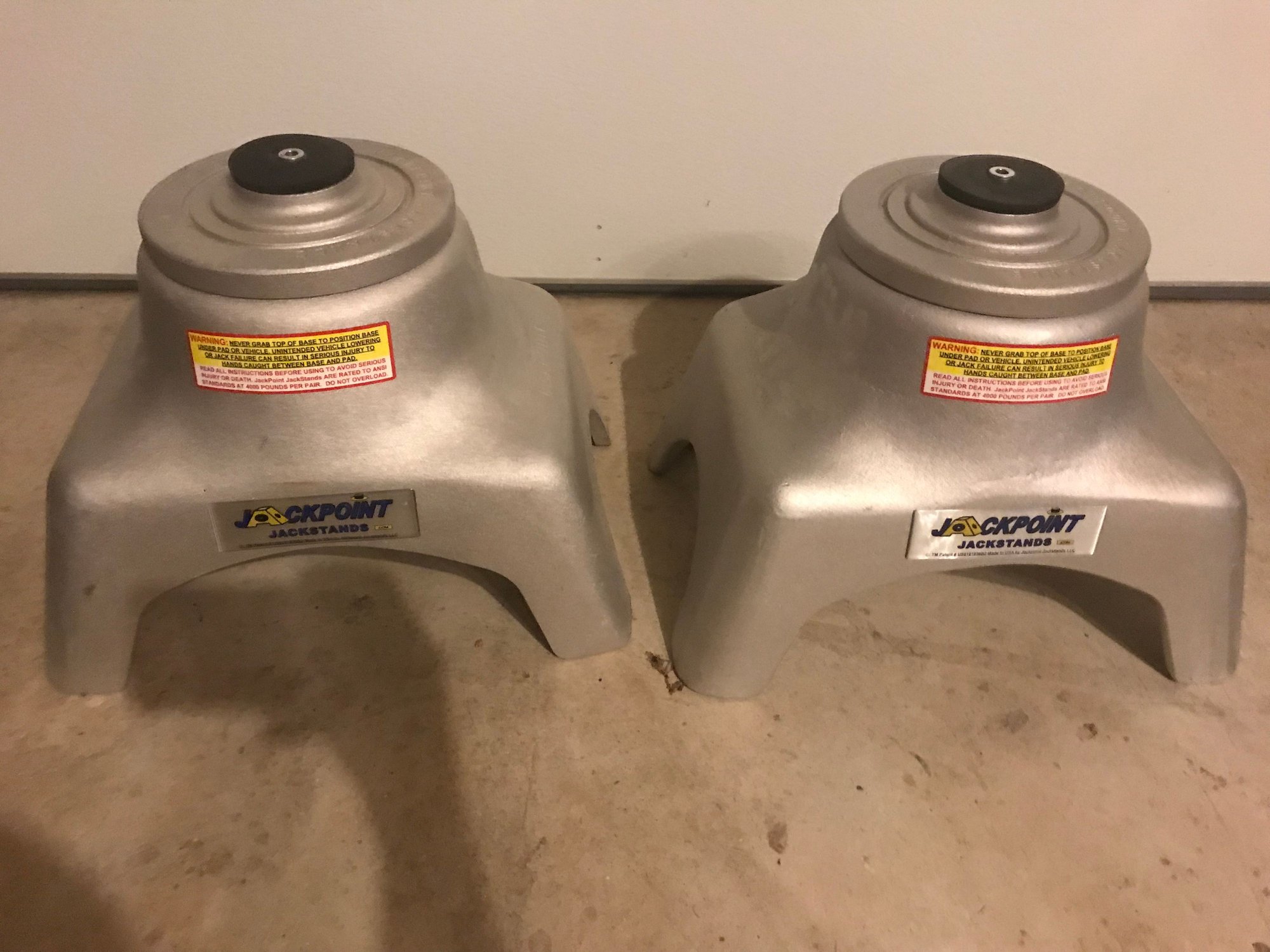 Low profile jack stands Clearance