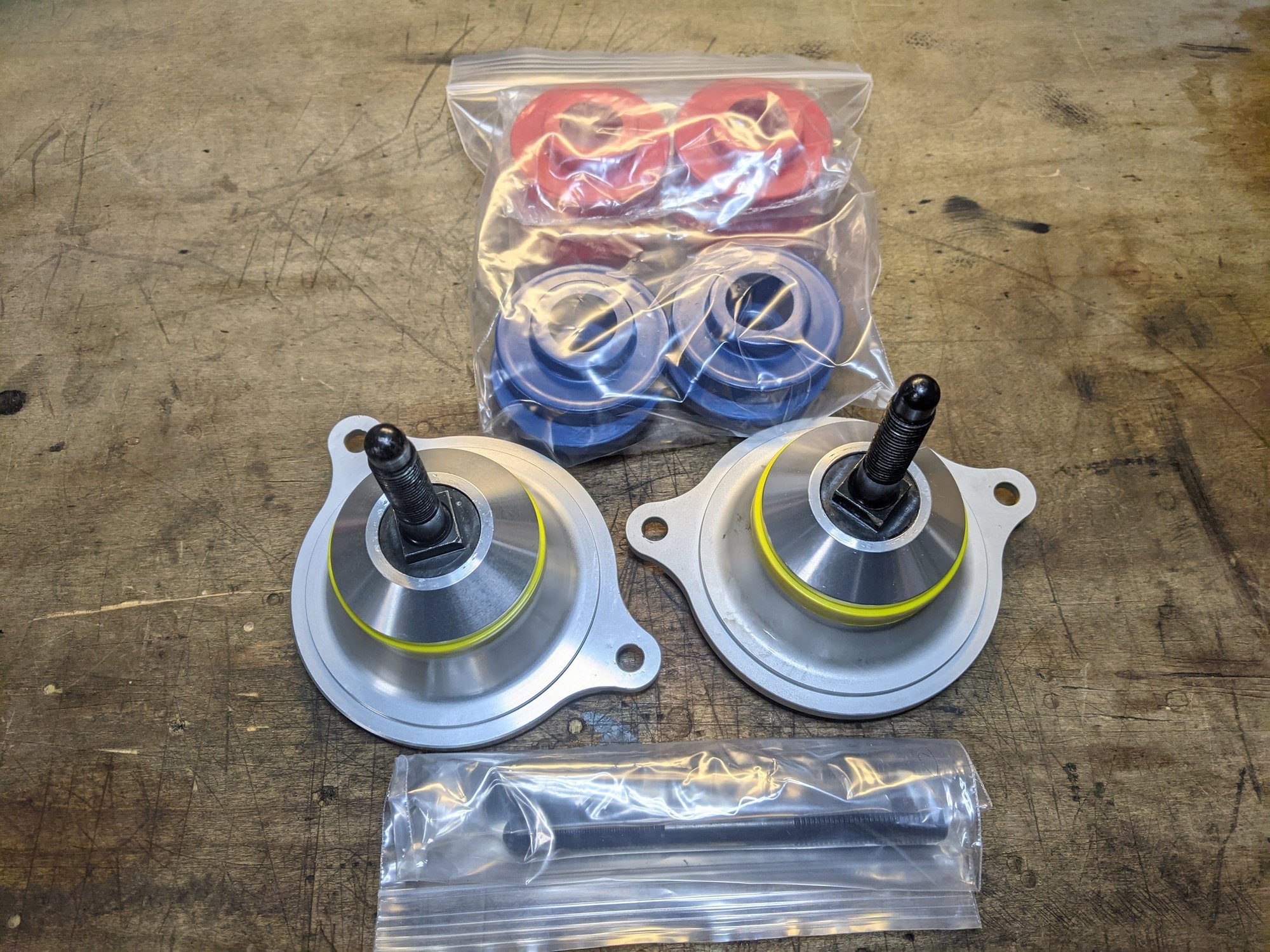 Steering/Suspension - Rennline Tunable Semi-Solid Engine Mounts. Used for 50km. Like new! - Used - 1989 to 1996 Porsche 911 - Calgary, AB T3H3V1, Canada