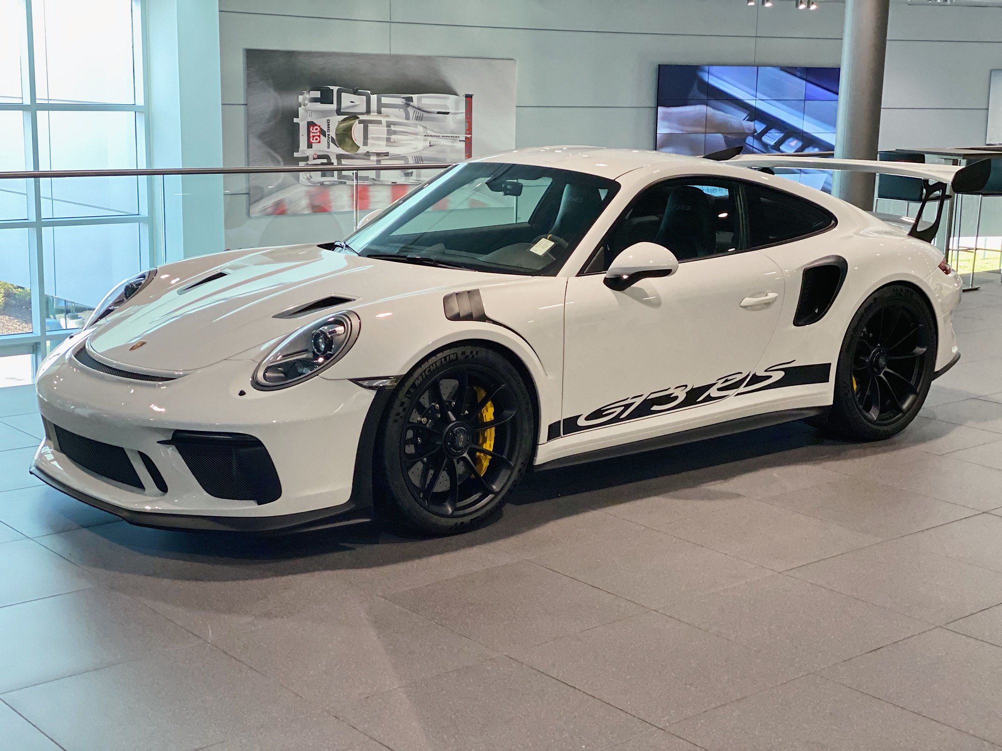 2019 Porsche GT3 - 2019 GT3 RS - Used - VIN WP0AF2A99KS164141 - 1,757 Miles - Atlanta, GA 30360, United States