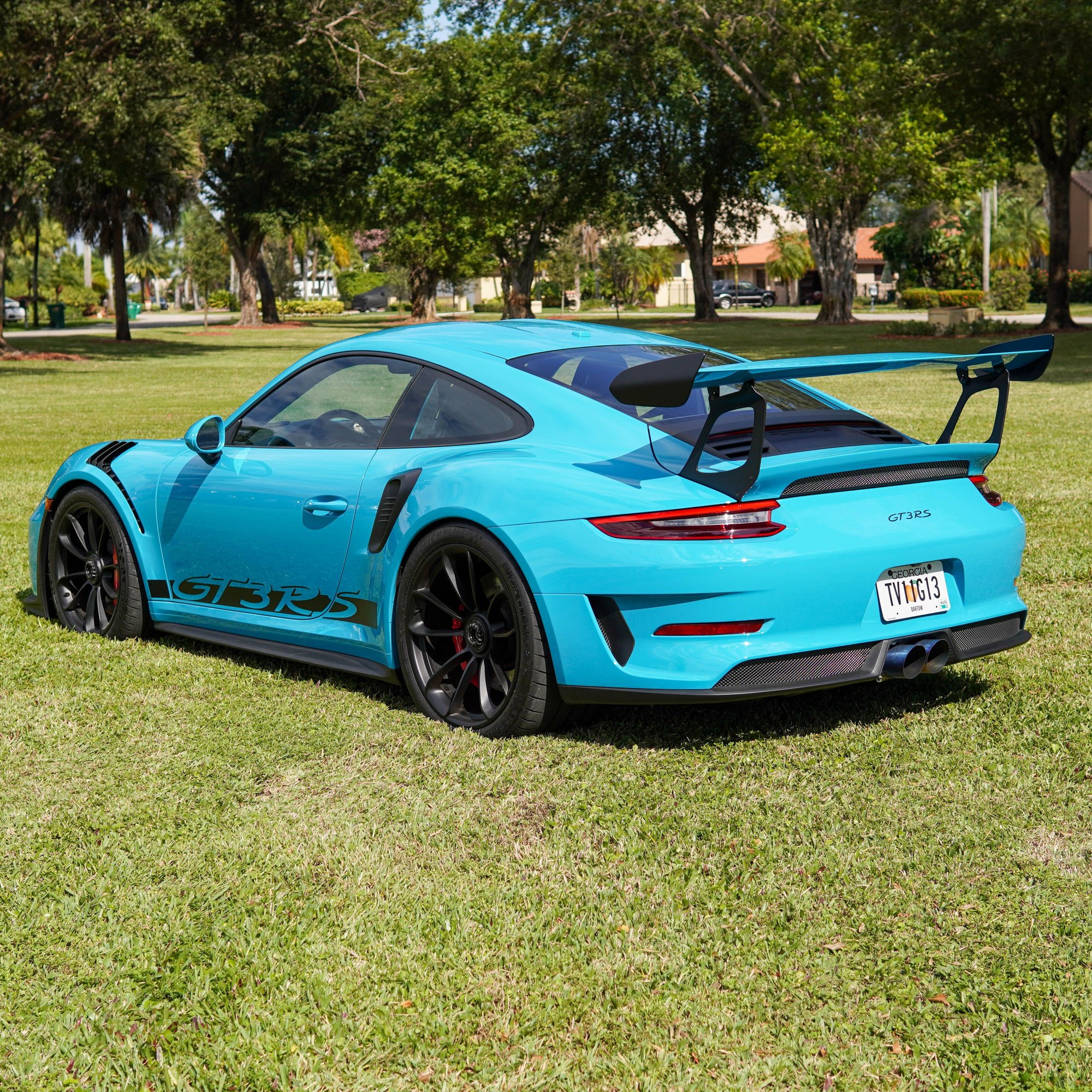 2019 Porsche 911 - 2019 Porsche GT3 Rs Miami Blue Rebuilt Title - Used - Miami Lakes, FL 33014, United States