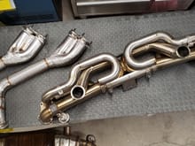 Titanium JCR Silenced Valved Race Exhaust and Akrapovic Link Pipe Set (Inconel Rolled tips and Cargraphic valve controller not shown)