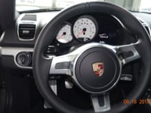 SportDesign steering wheel; white dials