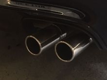 Fitted genuine PSE mufflers from a wreck, but the budget hasn’t stretched to genuine $1000 tips, so I found some $10 stainless ends and $5 clamps to keep it all together. Personally, I’m not any lesser a person, and I kinda like the pea shooter look 