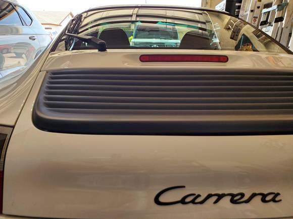 This would be a better glamour shot if my Carrera wasn't crammed in the garage between the Taos and the ladders, but at least it's in a garage!  My poor Flex is out there cooking in Arizona Sun.  :(  Sorry Flex...