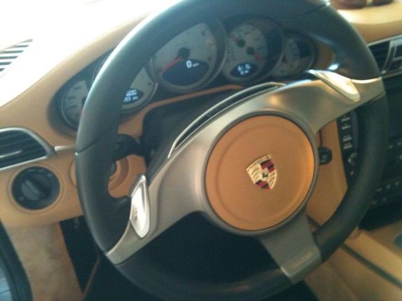 Black steering wheel