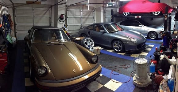 993 resting on top