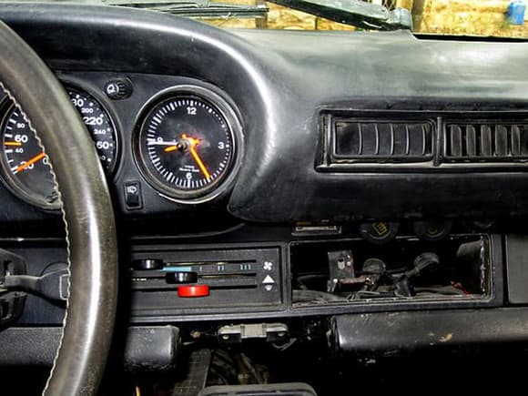 84 turbo dash